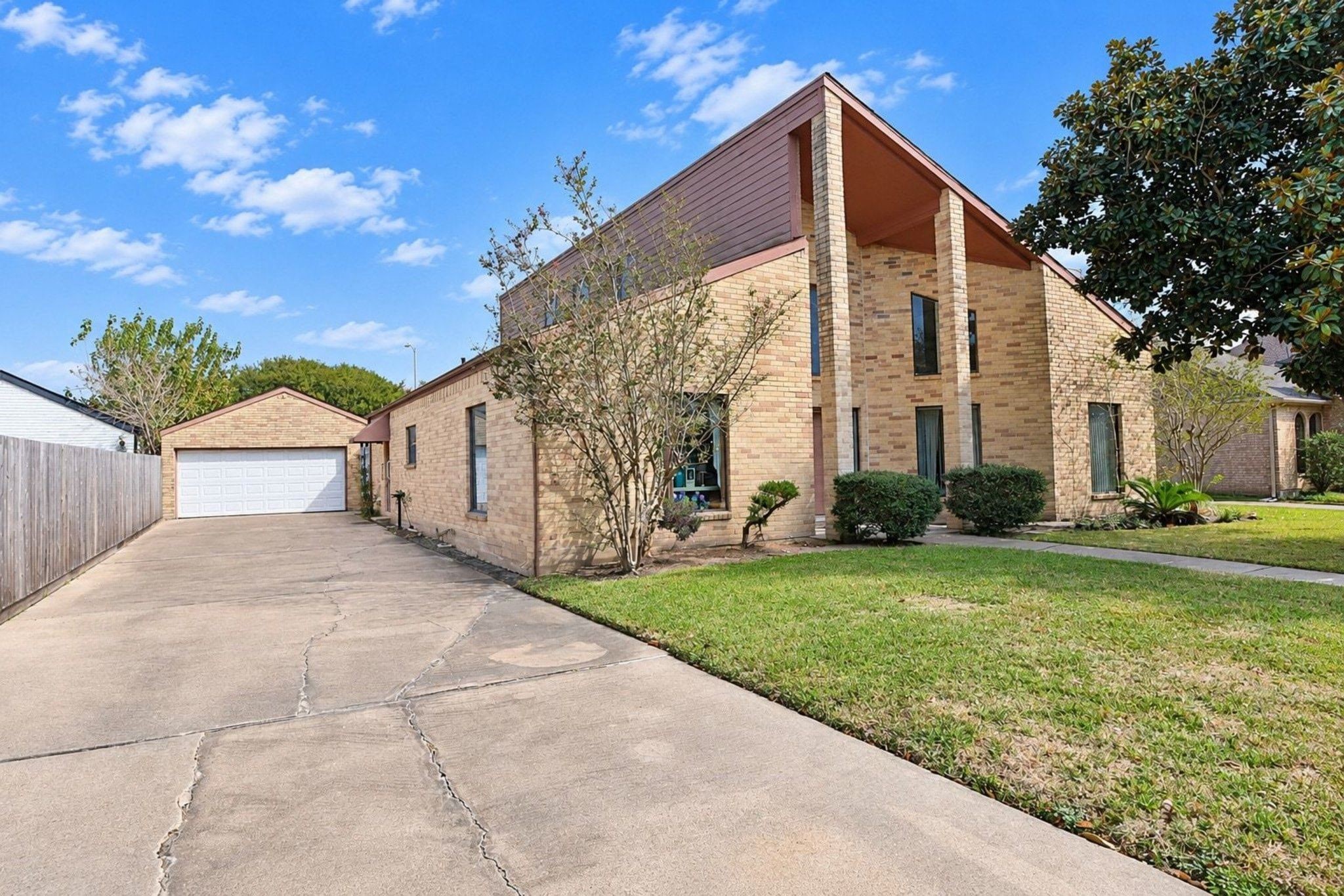 11811 Pepperdine Lane, Houston, TX 77071