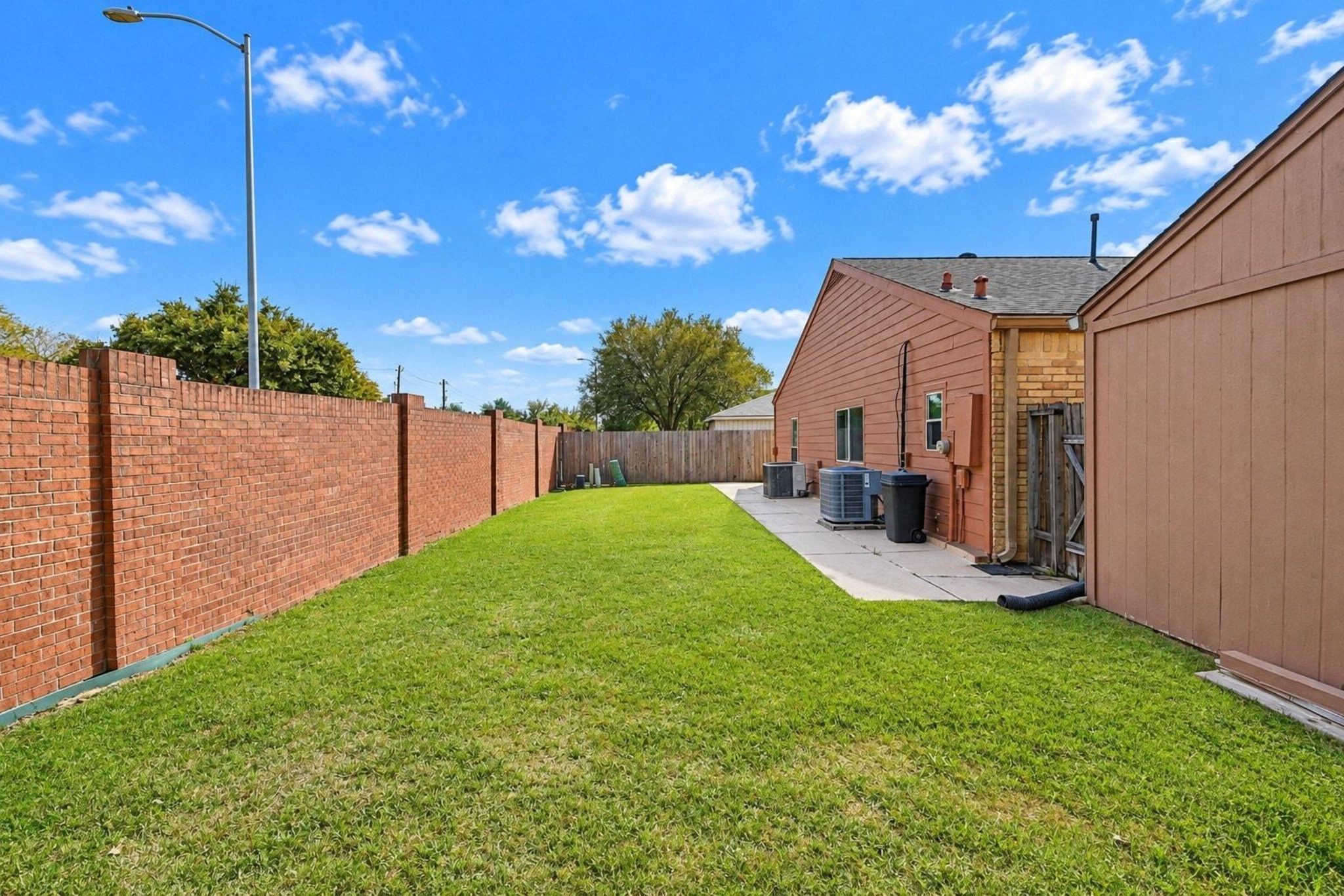 11811 Pepperdine Lane, Houston, TX 77071
