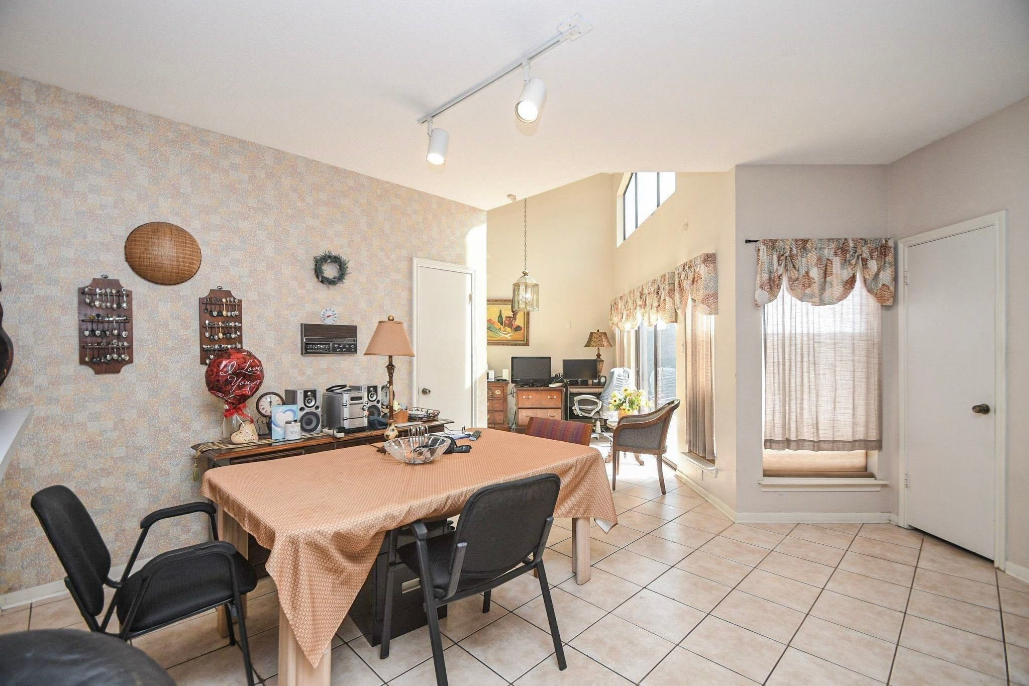 11811 Pepperdine Lane, Houston, TX 77071