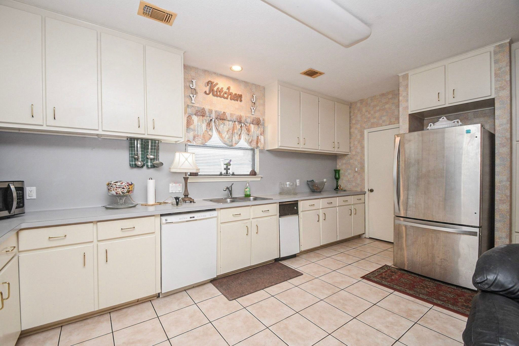 11811 Pepperdine Lane, Houston, TX 77071