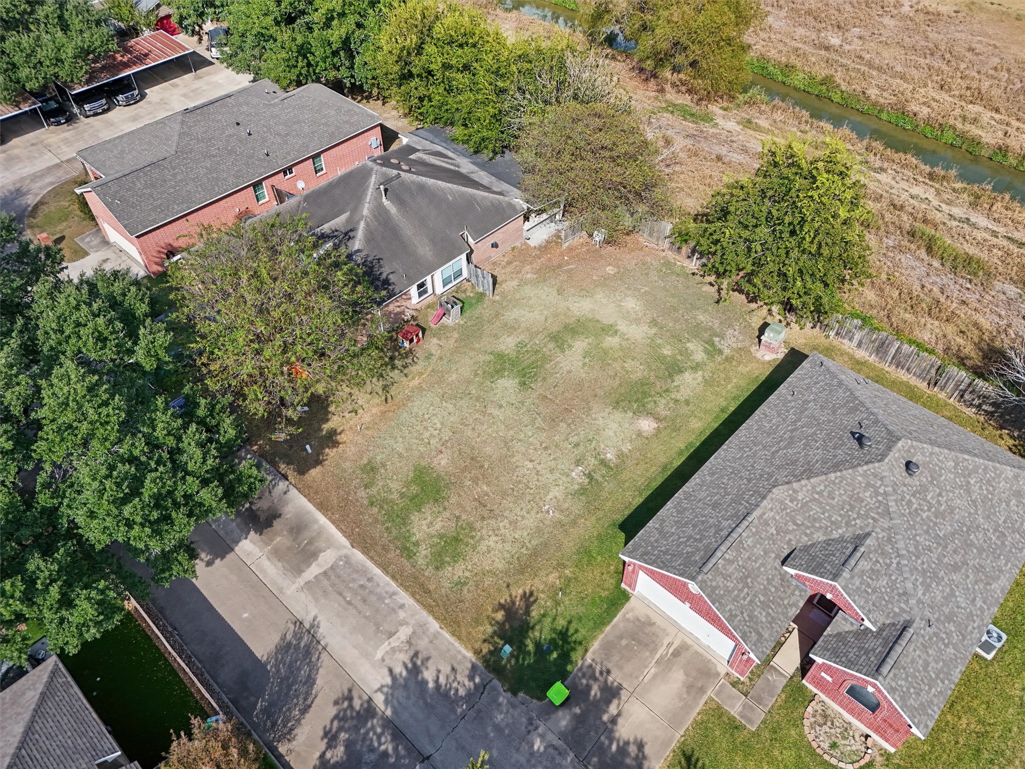 Writing





Discover the Possibilities in Huntington Park, Houston! Located in the established Huntington Park neighborhood, this cleared residential lot offers a fantastic opportunity to build your custom dream home. Surrounded by attractive brick homes, mature trees, and neighborhood charm, the property features no immediate back neighbors, with a greenbelt and waterway beyond the rear property line. Enjoy the appeal of an established Houston community while creating a home designed around your lif