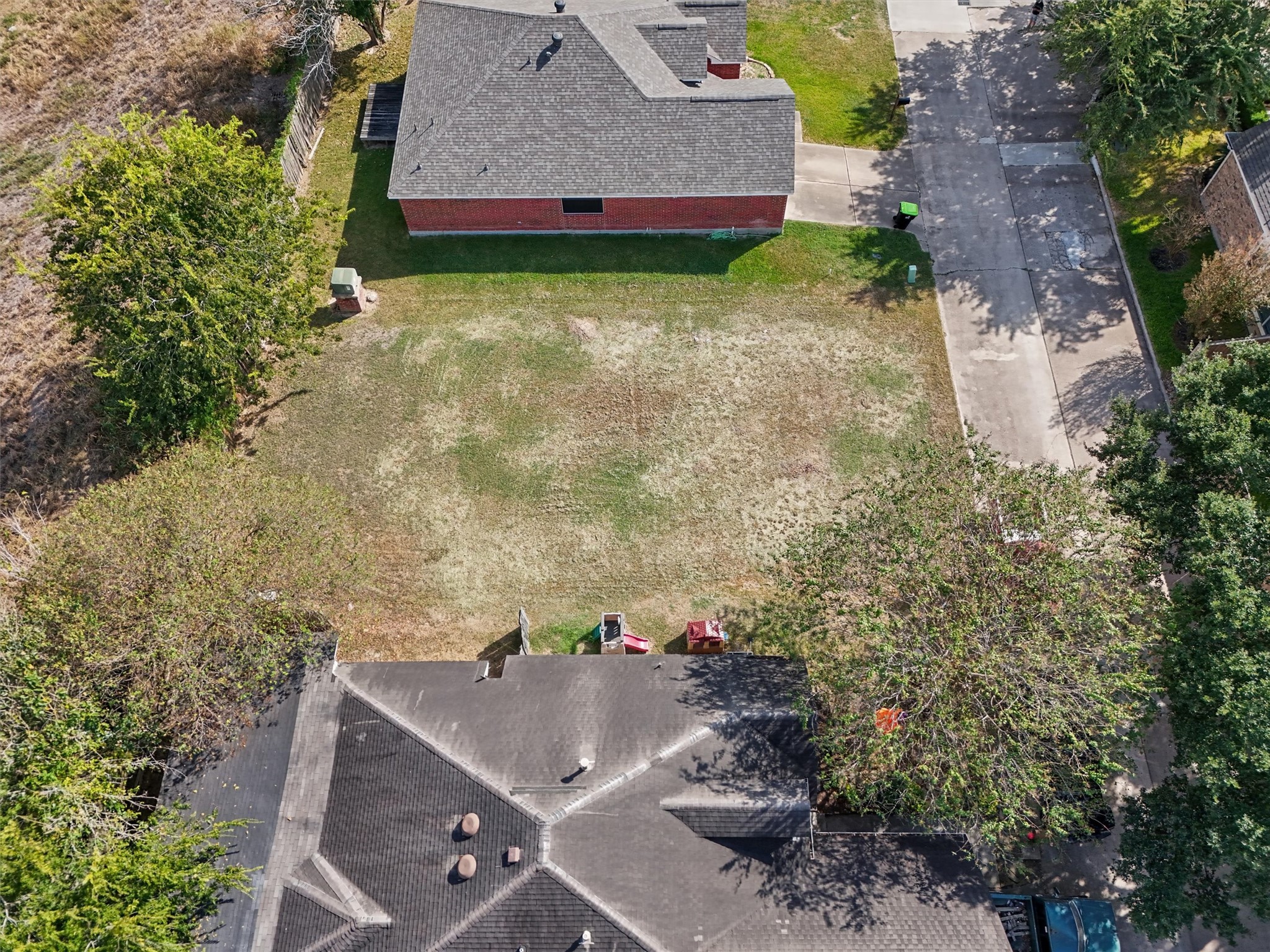 4444 Victory Dr, Houston, TX 77088