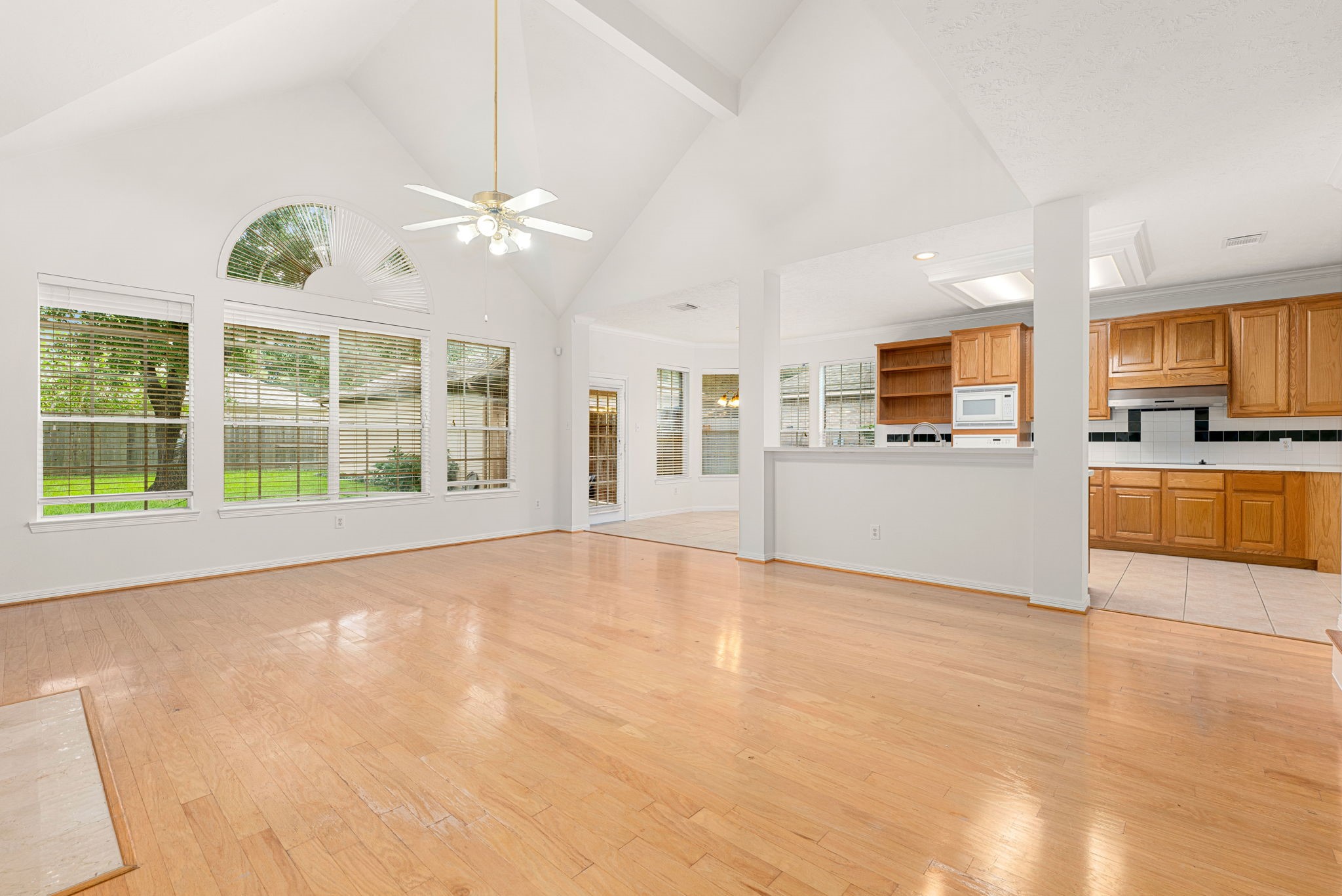 9423 Walnut Brook Court, Houston, TX 77040