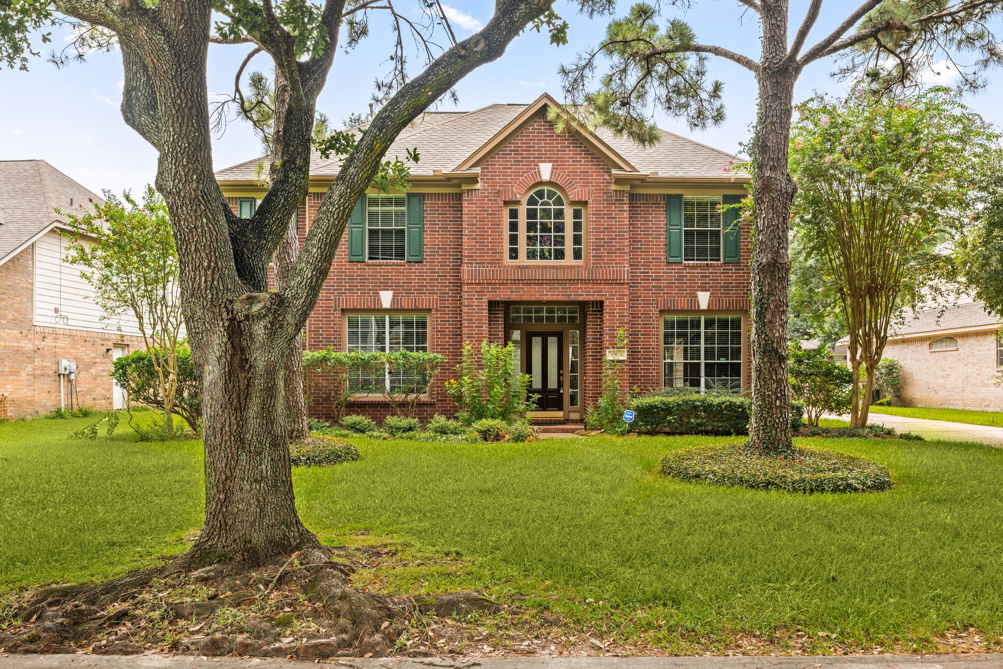 9423 Walnut Brook Court, Houston, TX 77040