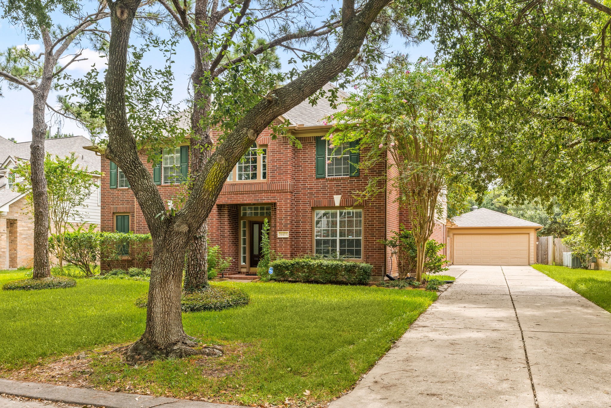 9423 Walnut Brook Court, Houston, TX 77040