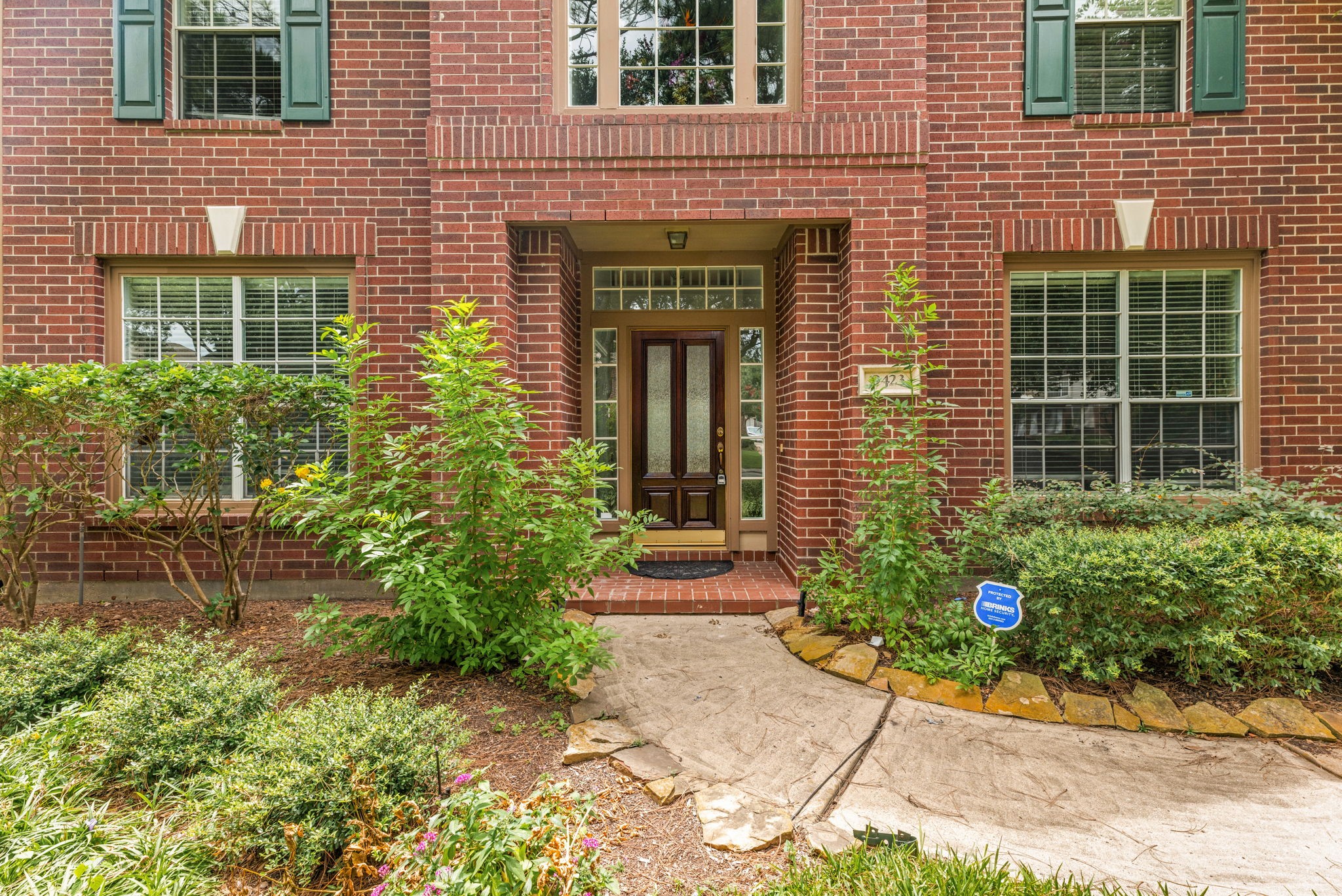 9423 Walnut Brook Court, Houston, TX 77040
