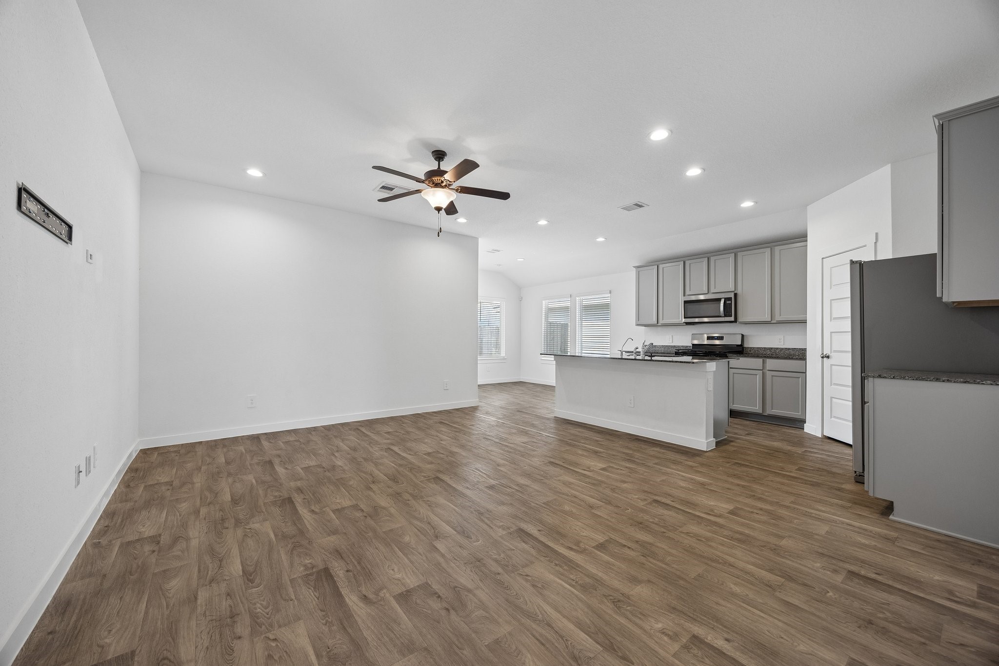 4003 Beltingham Bend Way, Fulshear, TX 77441 4003 Beltingham Bend Way, Fulshear, TX 77441