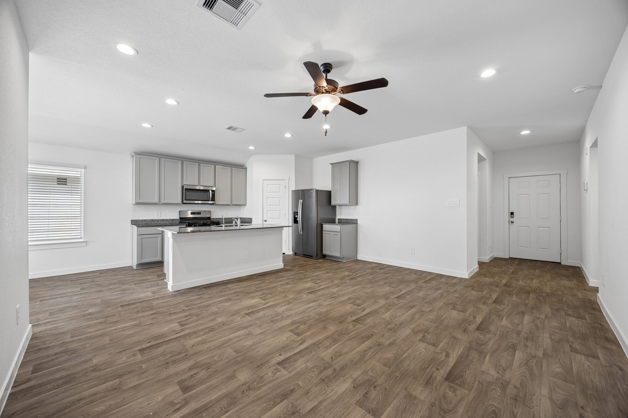 4003 Beltingham Bend Way, Fulshear, TX 77441 4003 Beltingham Bend Way, Fulshear, TX 77441