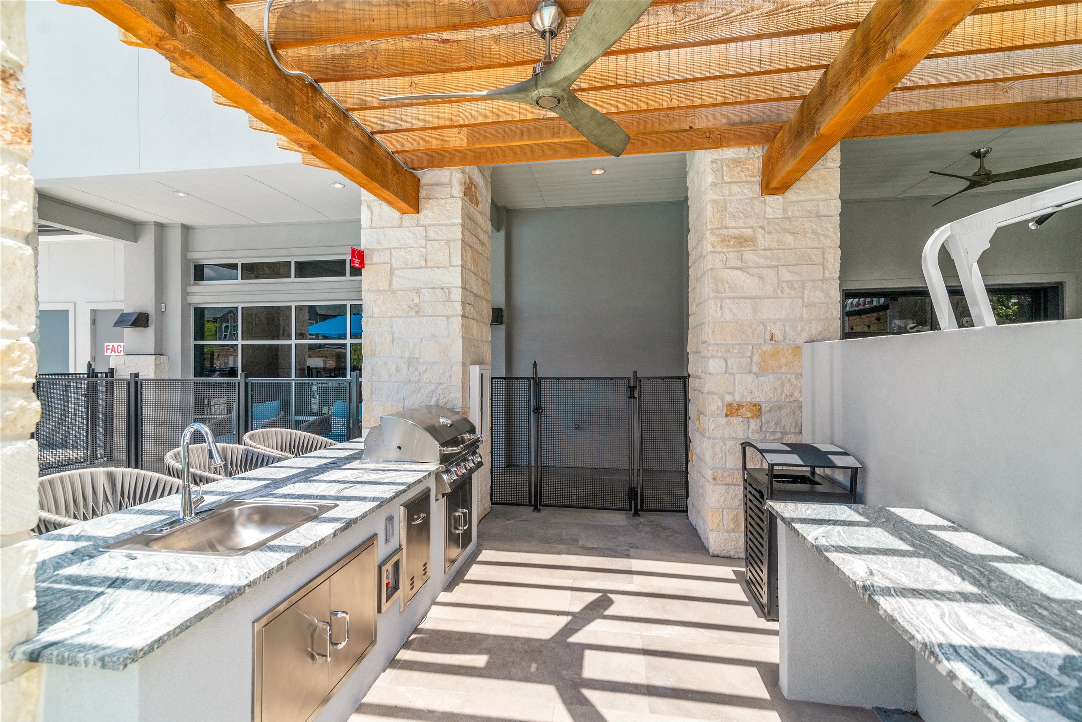28325-115 Birnham Woods Drive, Spring, TX 77386