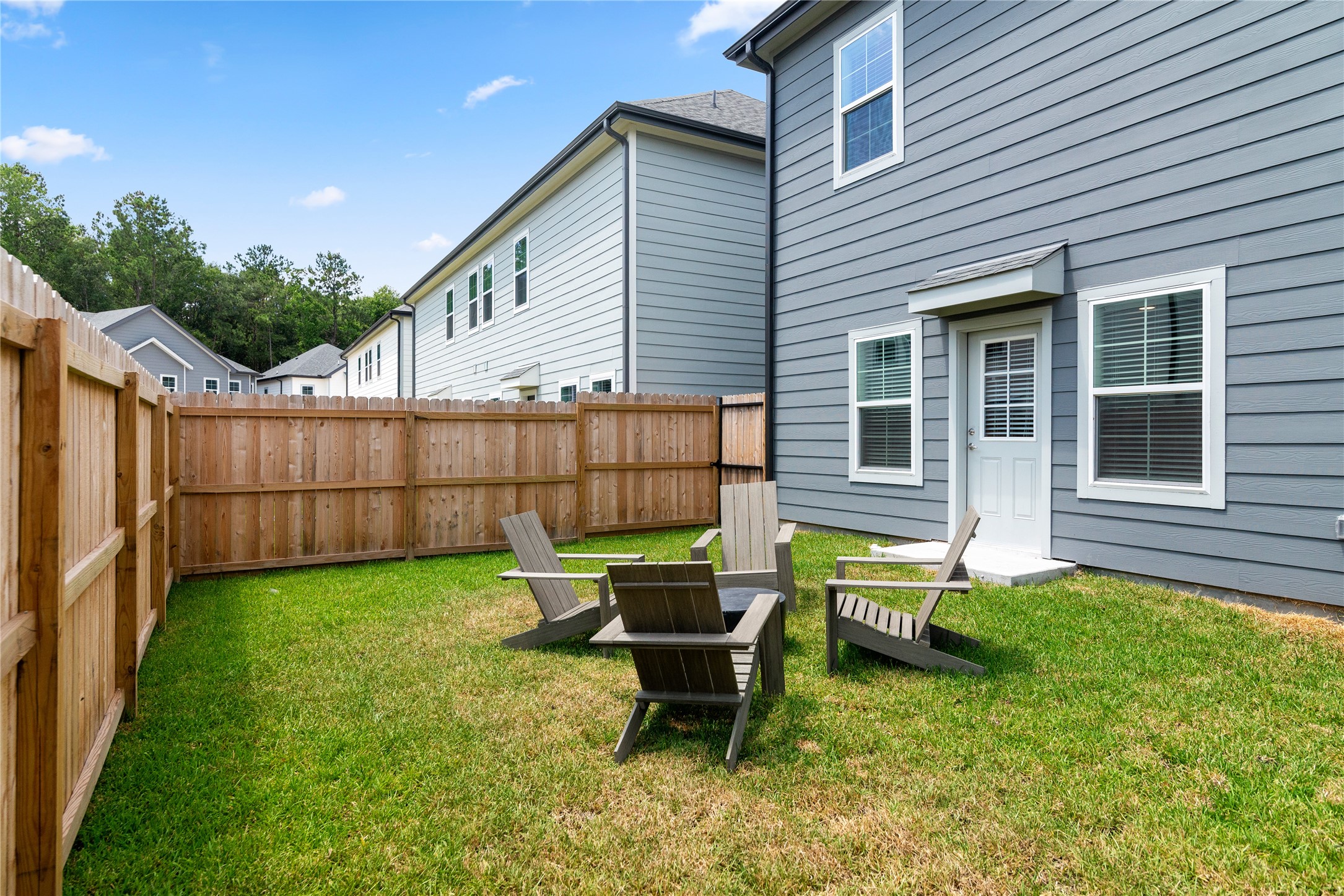 28325-115 Birnham Woods Drive, Spring, TX 77386