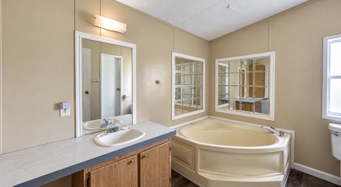 6710 Trail Loop W, Rosharon, TX 77583