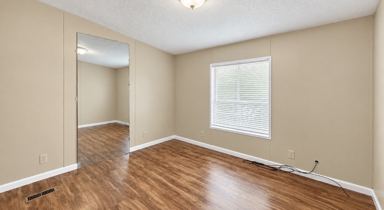 6710 Trail Loop W, Rosharon, TX 77583