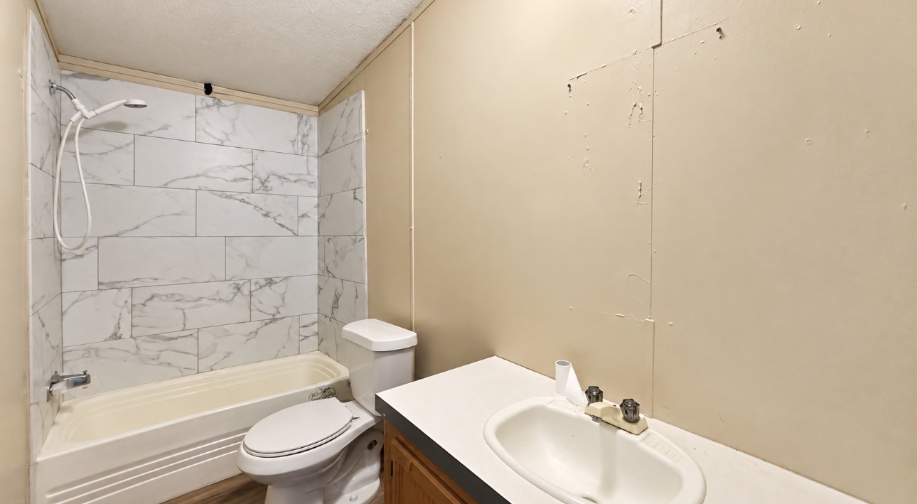6710 Trail Loop W, Rosharon, TX 77583