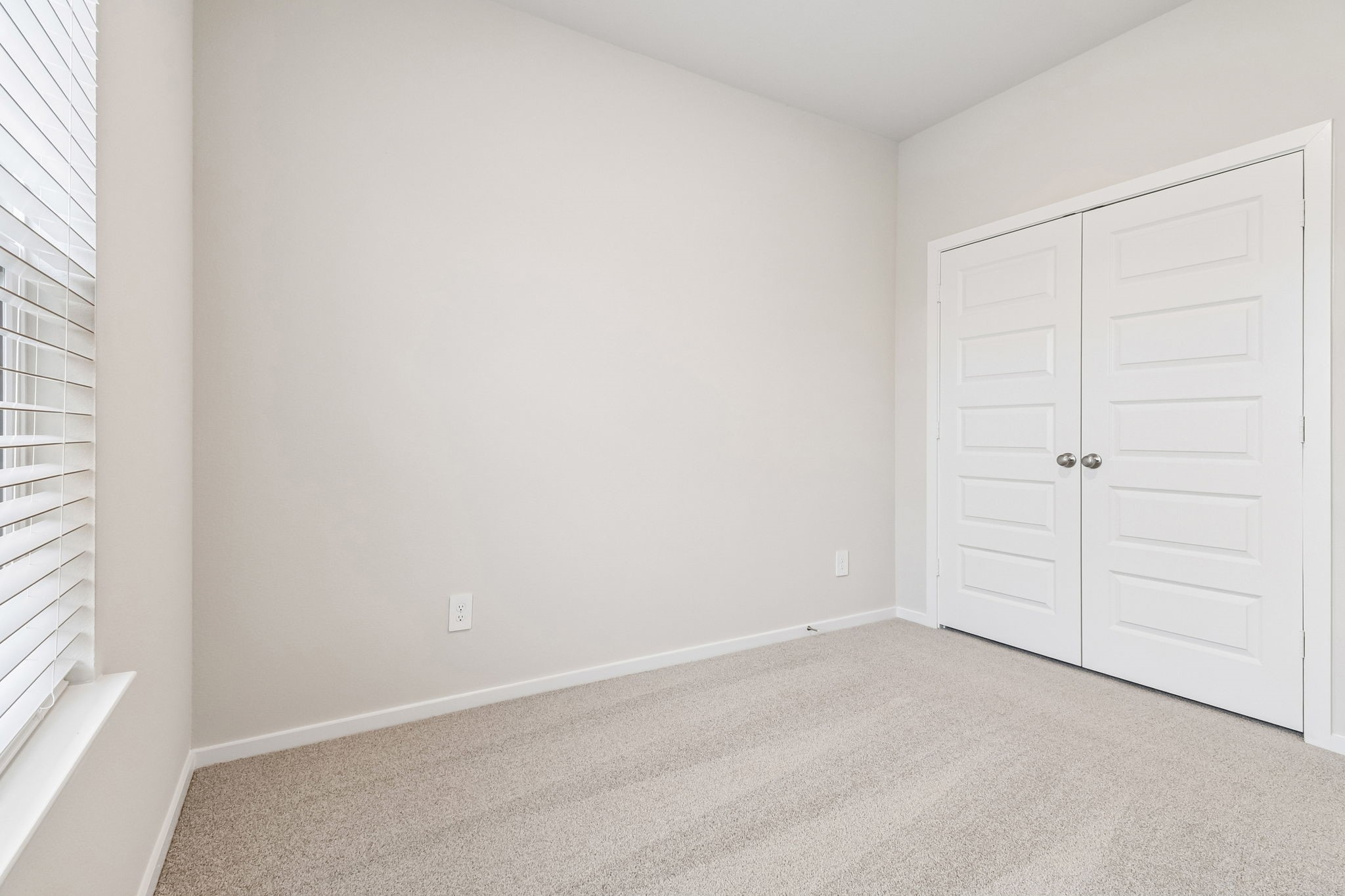 Photo is not of actual home, but is an inspirational photo of builder's model home and may depict options, furnishings, and/or decorator features that are not included.