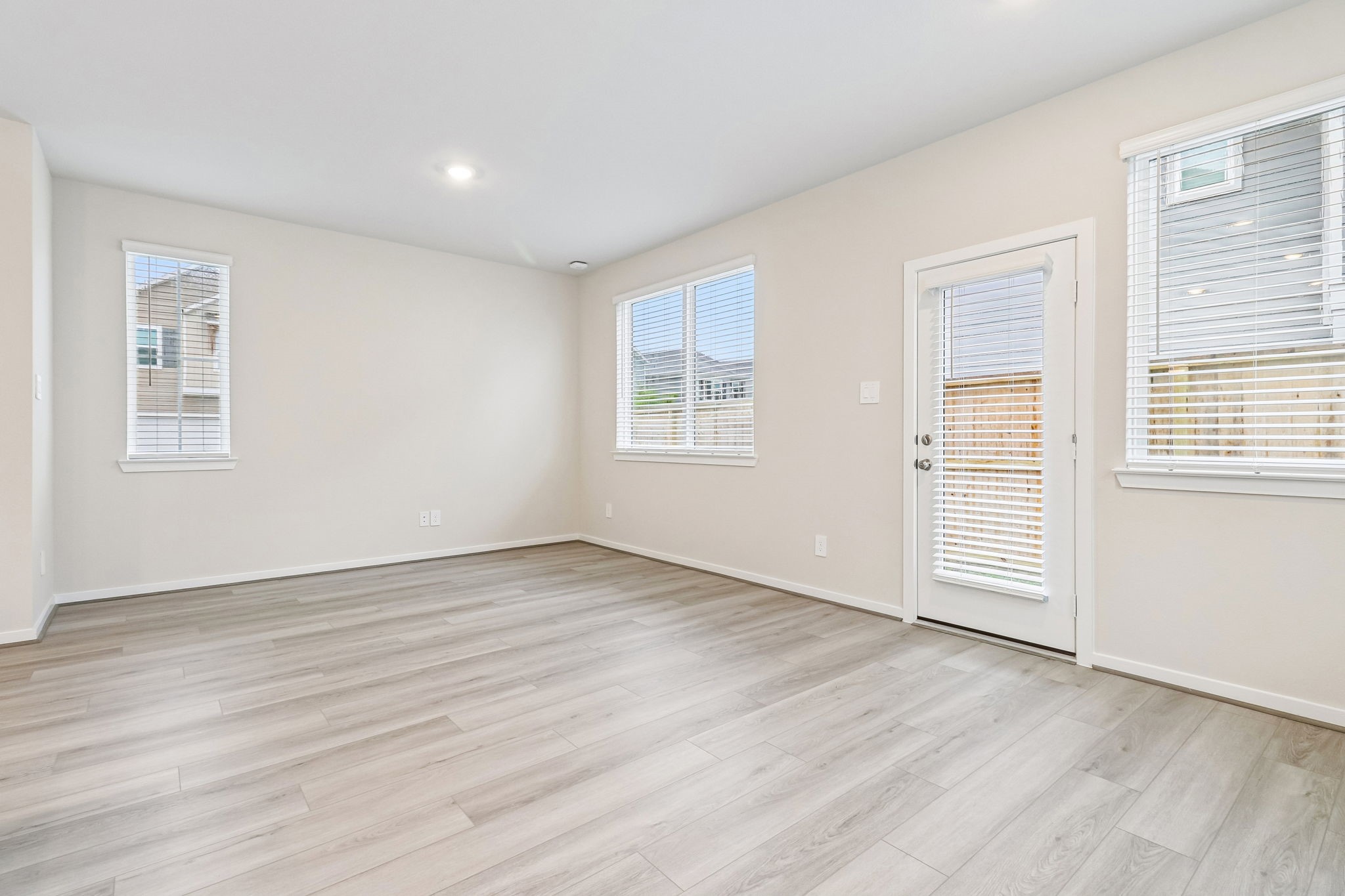 Photo is not of actual home, but is an inspirational photo of builder's model home and may depict options, furnishings, and/or decorator features that are not included.