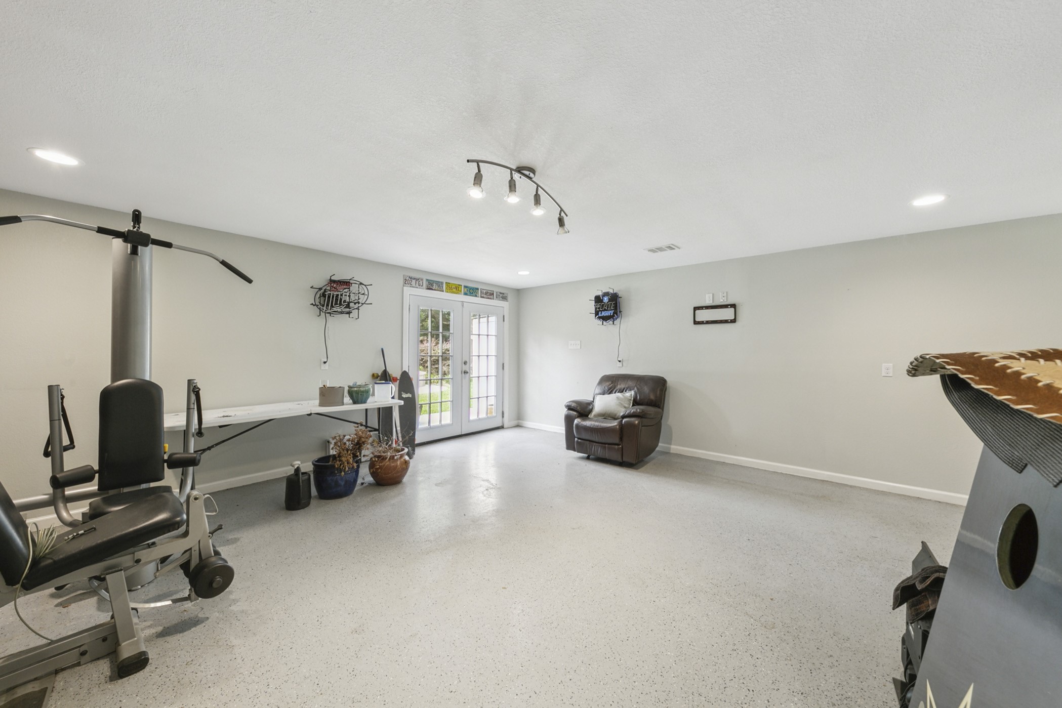 Detached Bonus Room