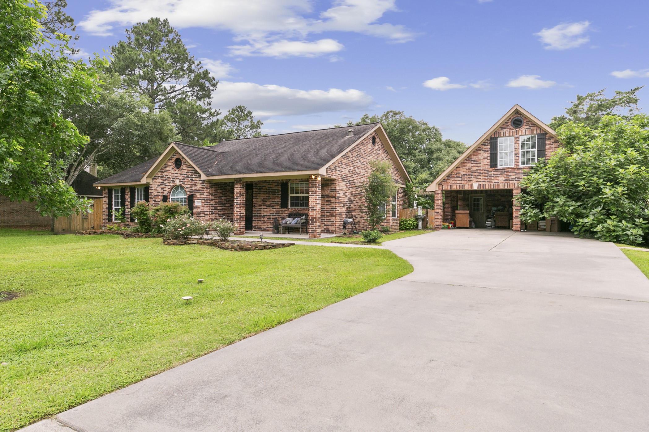 Covered parking and plenty of driveway space