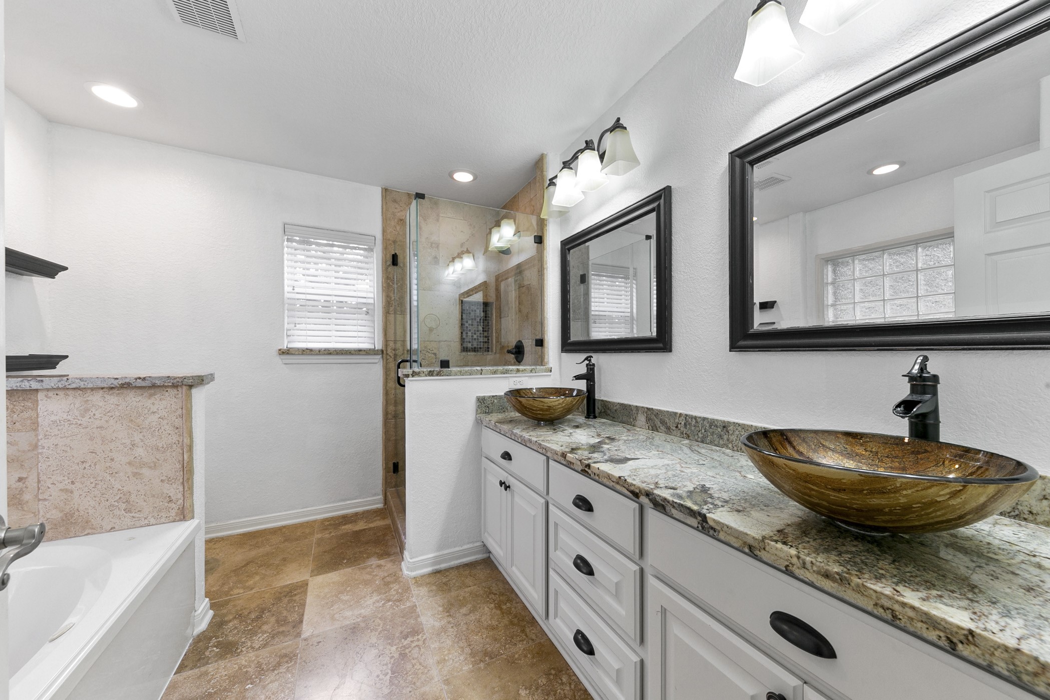 Granite countertops and updated finishings