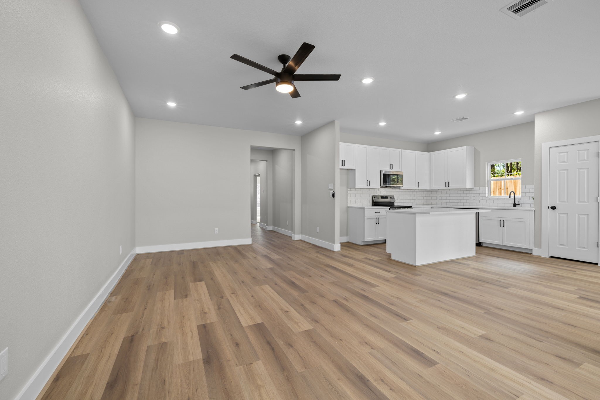 529 Mohawk Bend, Conroe, TX 77316