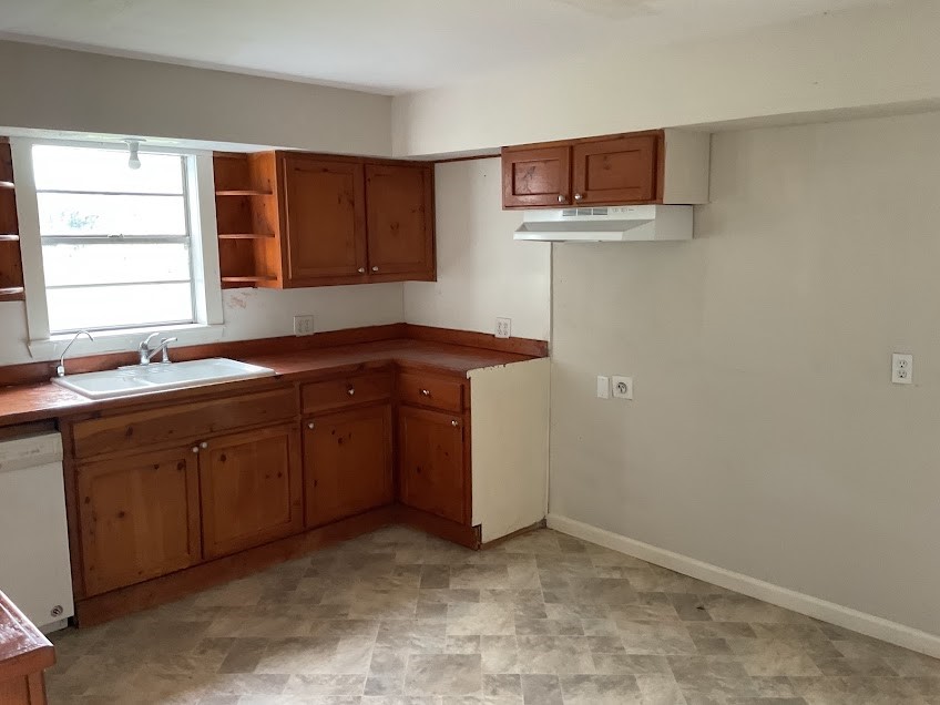 15020 S Baylan Street, Santa Fe, TX 77517