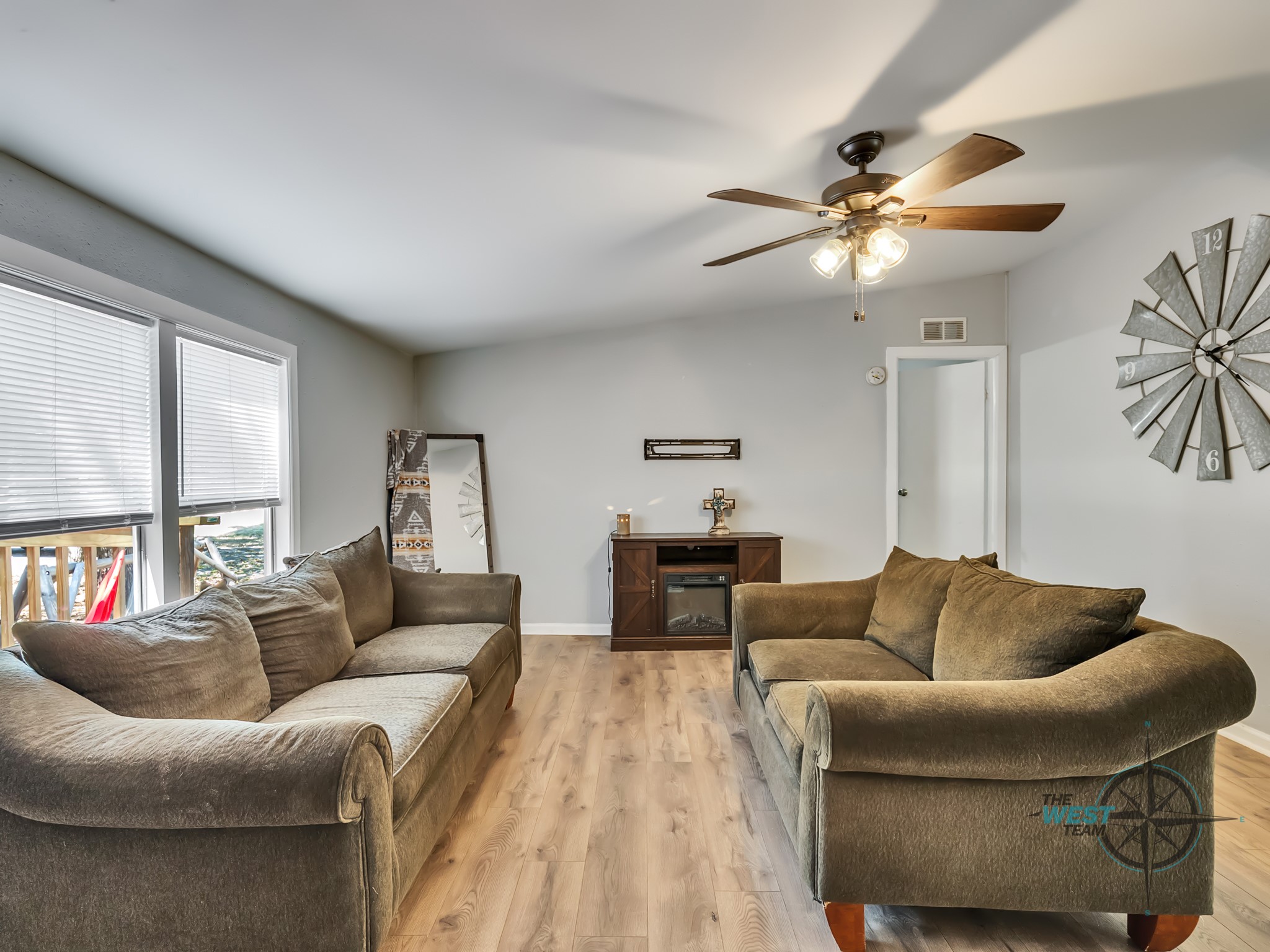 9654 Creek Vista Lane, Willis, TX 77378