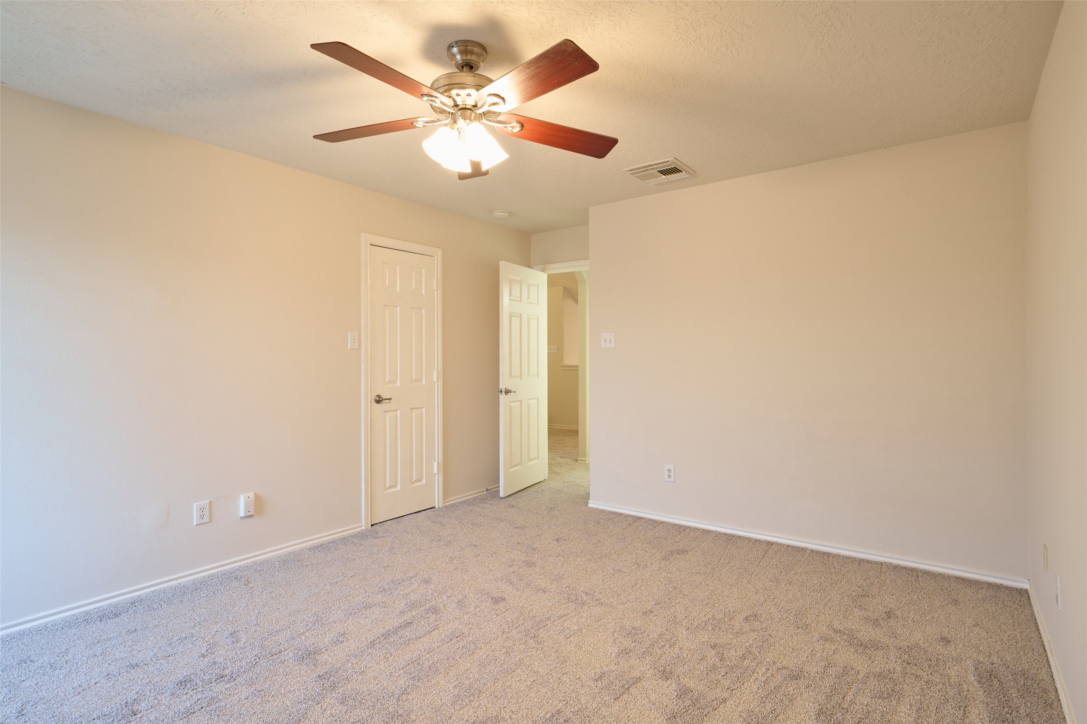 4923 Forest Hurst Drive, Spring, TX 77373