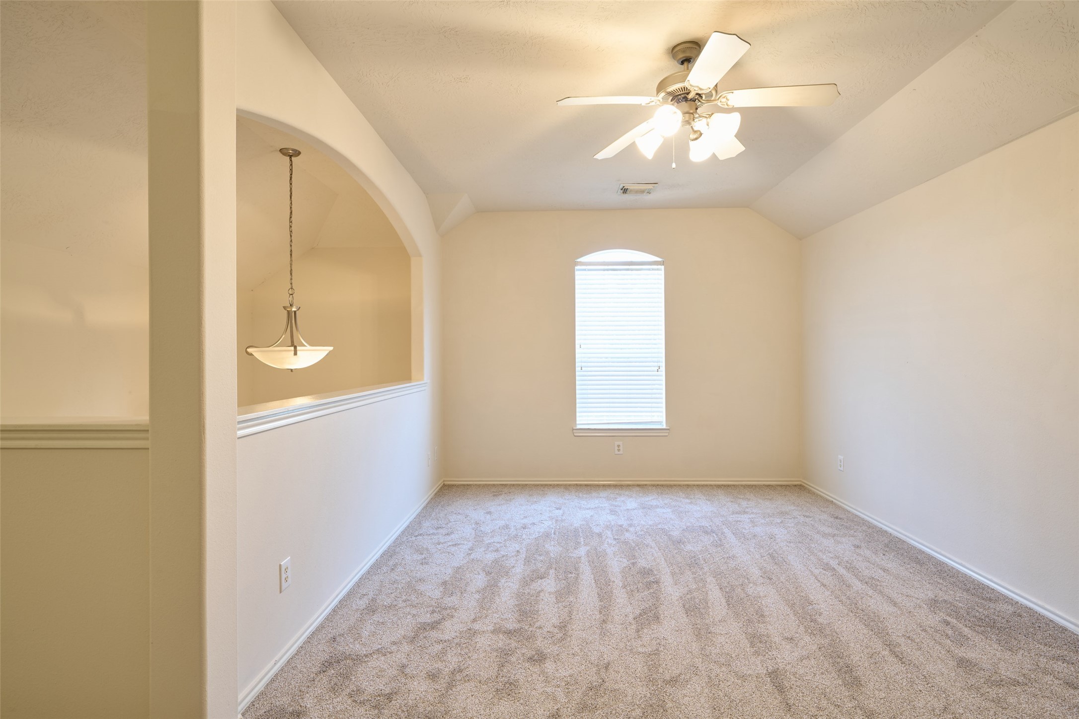 4923 Forest Hurst Drive, Spring, TX 77373