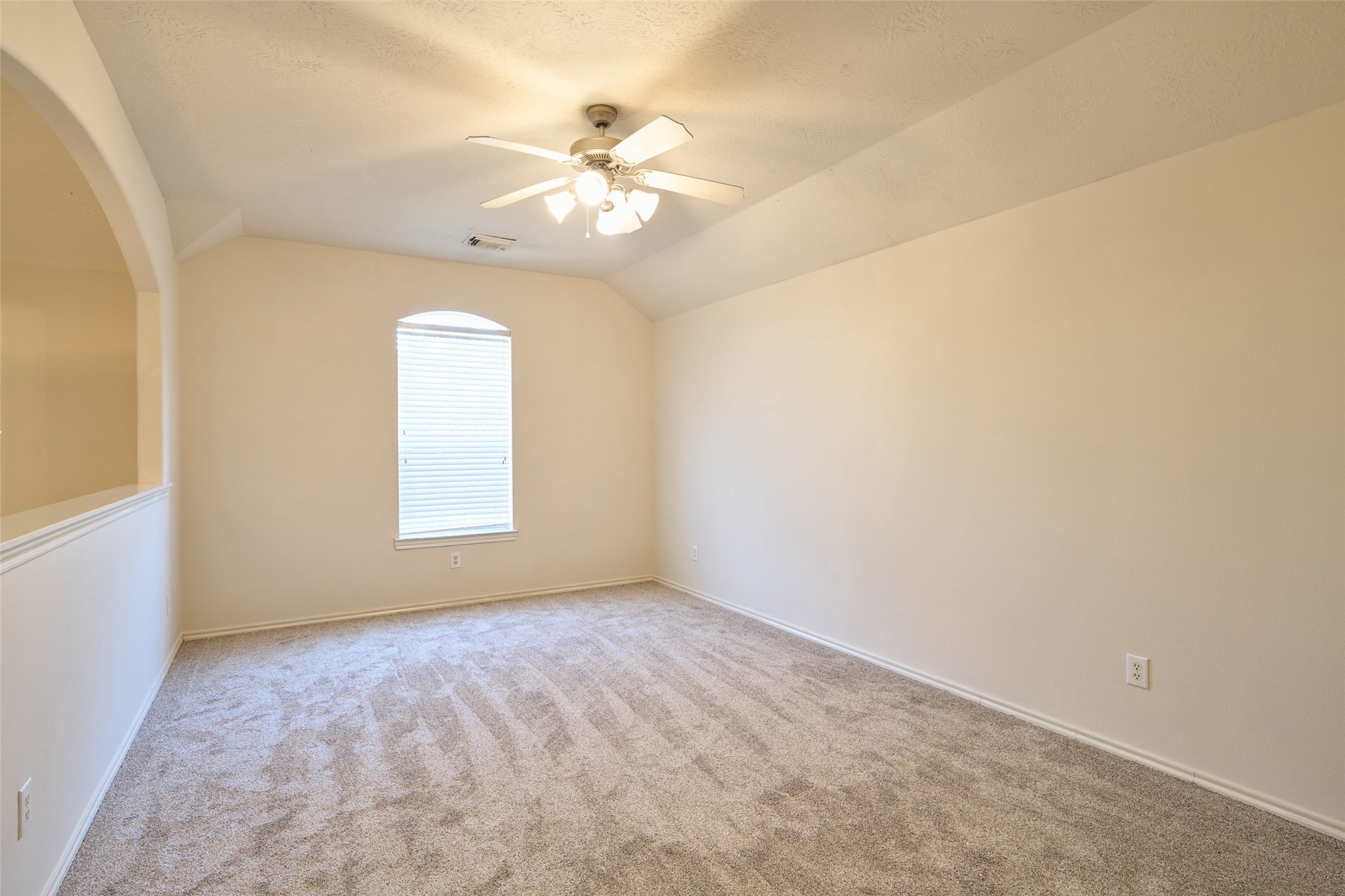 4923 Forest Hurst Drive, Spring, TX 77373