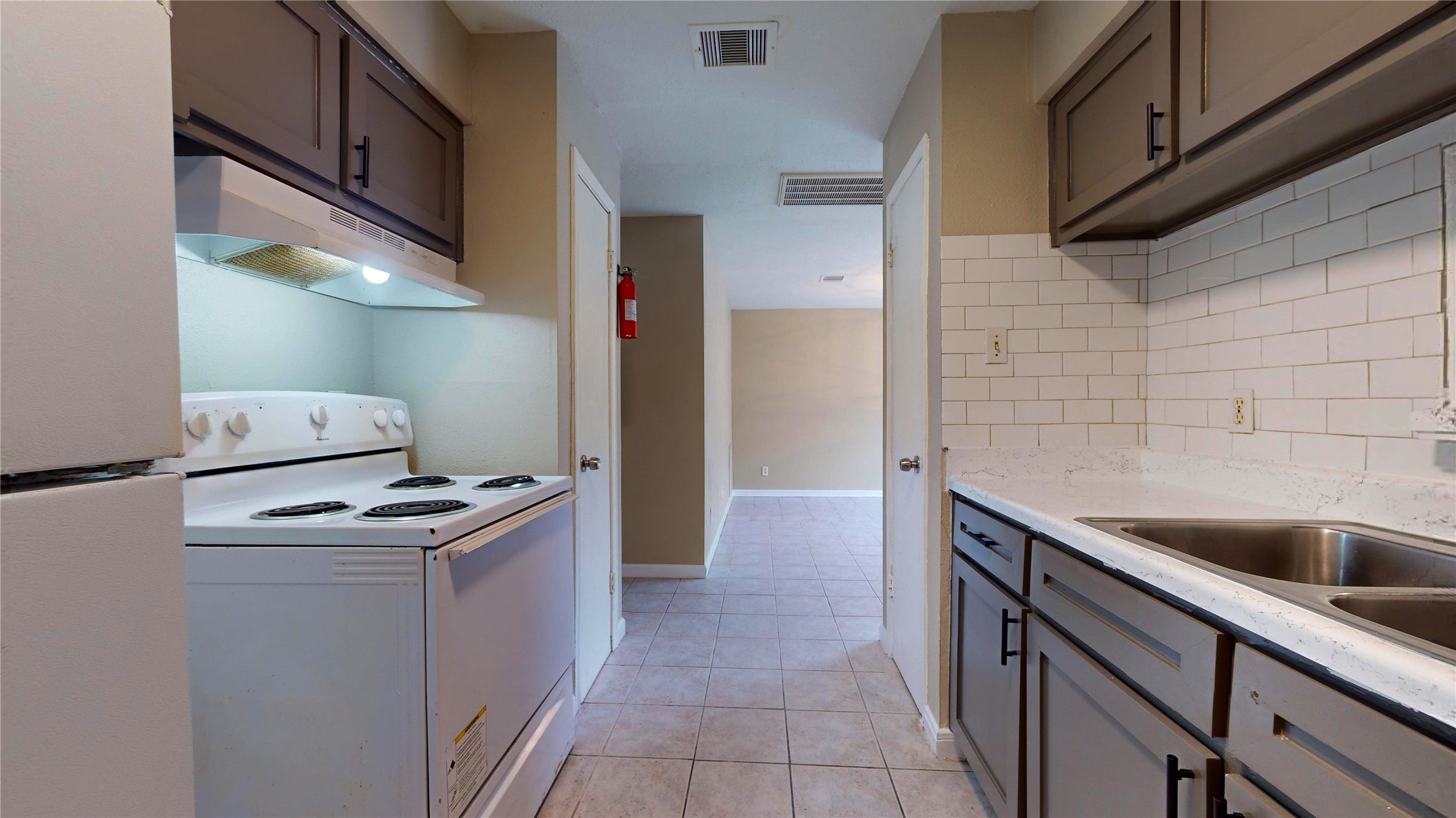 5017 Mallow Street, Houston, TX 77033