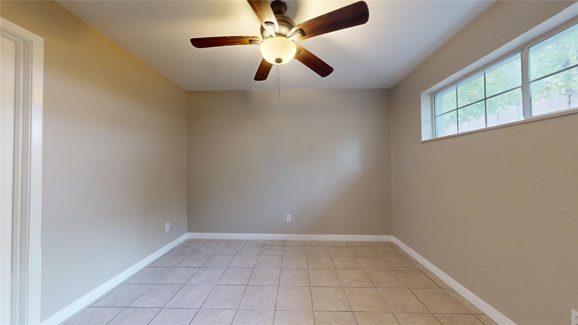 5017 Mallow Street, Houston, TX 77033