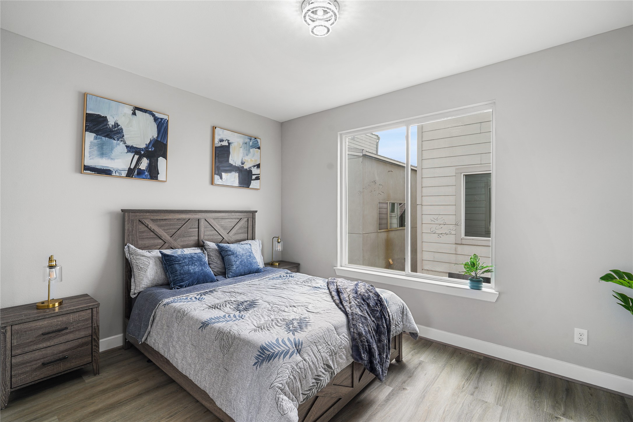 1222 W 18th Street, Houston, TX 77008