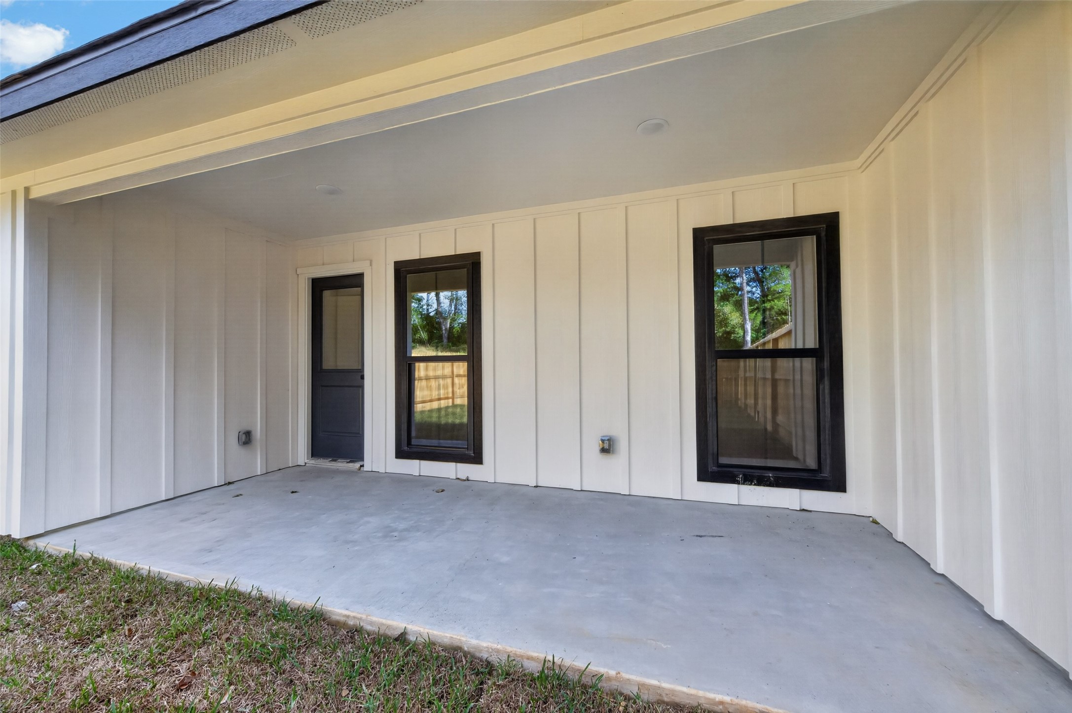 Back covered patio.