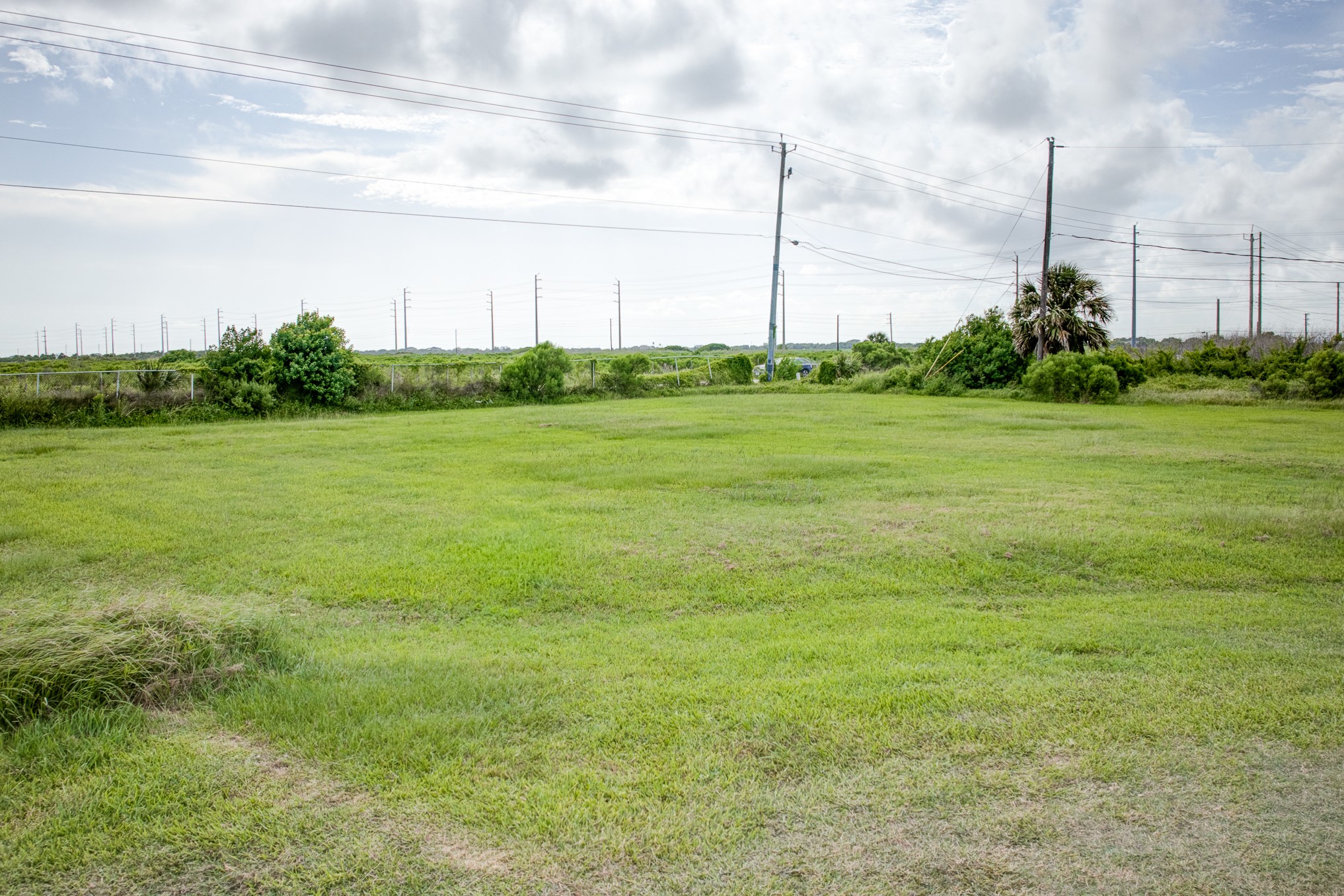 0 N Gafftoppers, Galveston, TX 77554