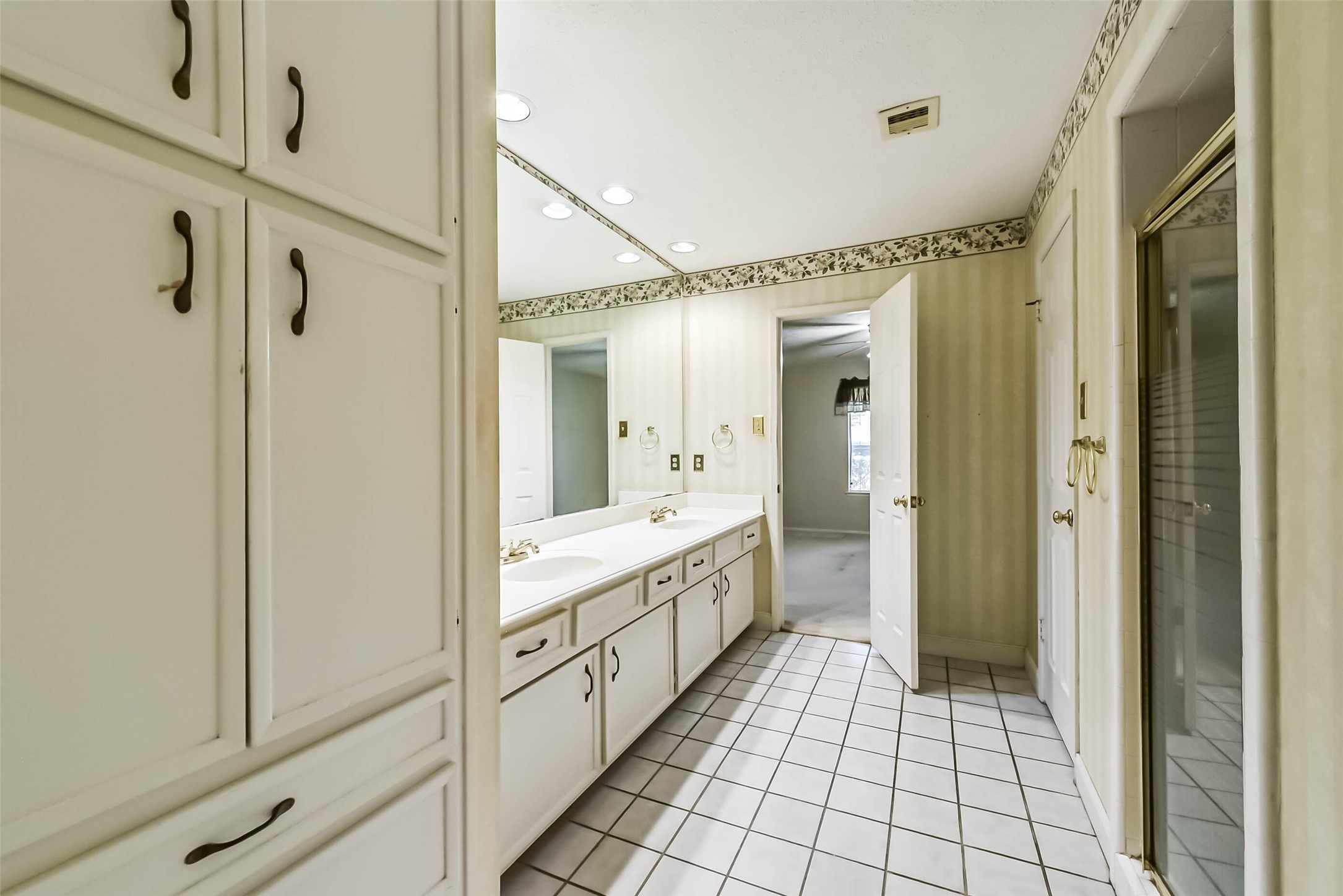 3802 Glenwood Springs Drive, Houston, TX 77345