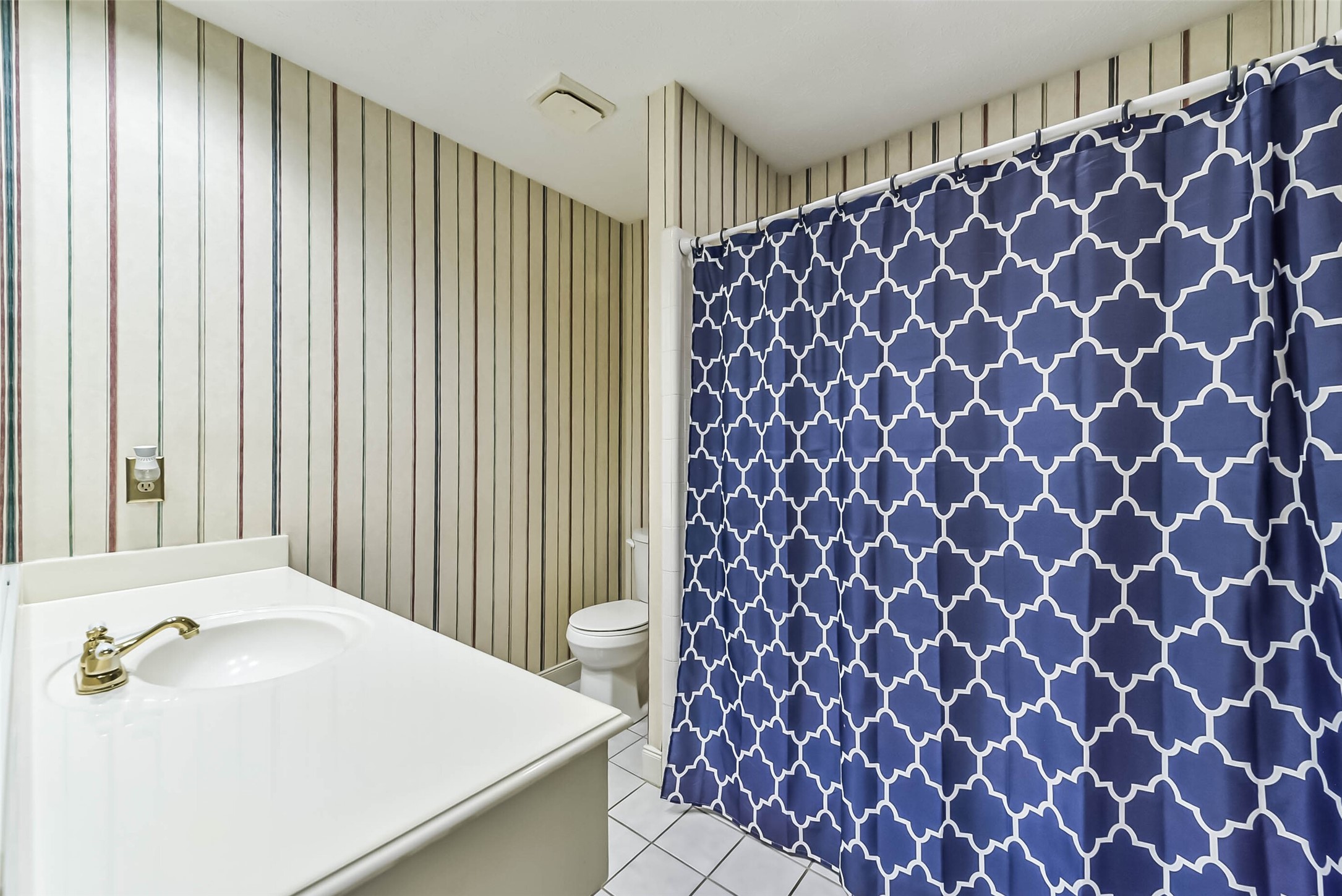 3802 Glenwood Springs Drive, Houston, TX 77345