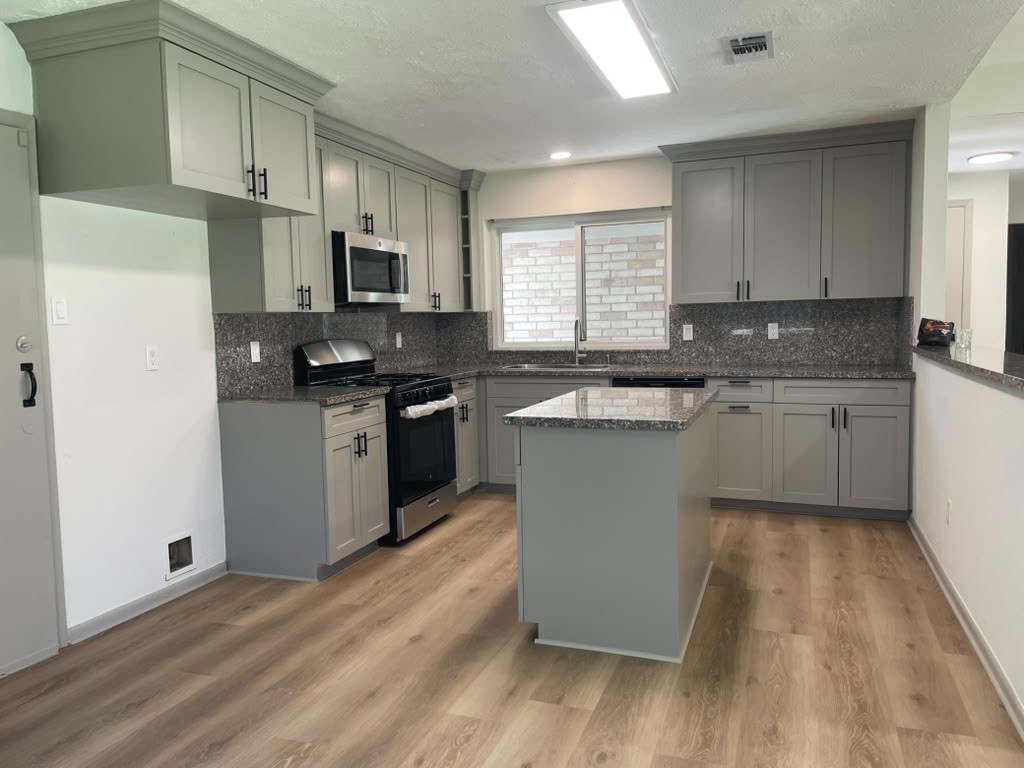 3826 Manordale Drive, Houston, TX 77082