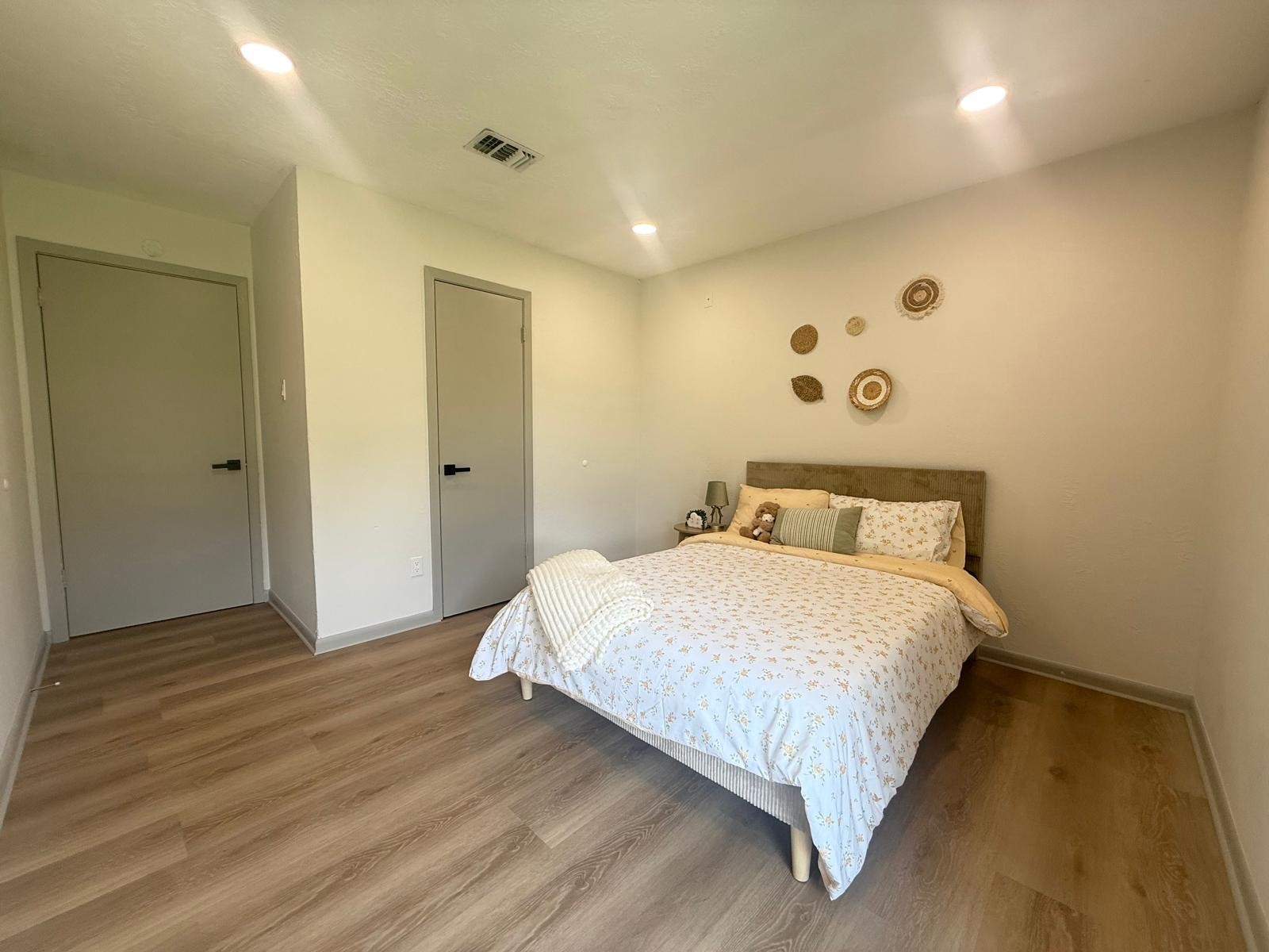3826 Manordale Drive, Houston, TX 77082