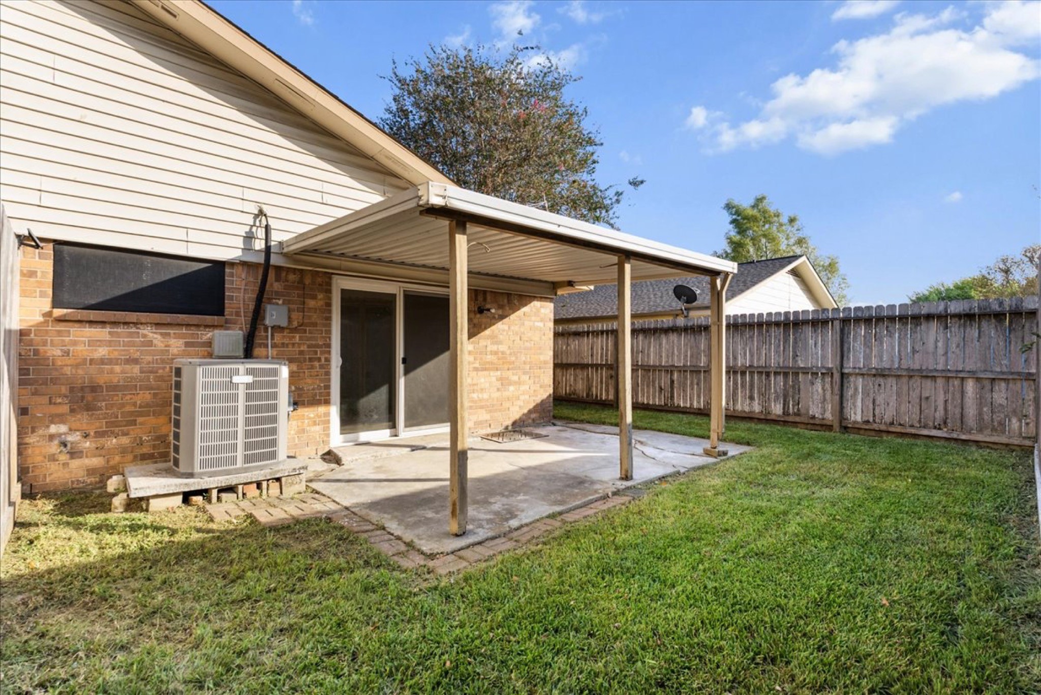 Enjoy low-maintenance living with the HOA covering exterior building maintenance, roof, foundation, lawn care, water, and trash.