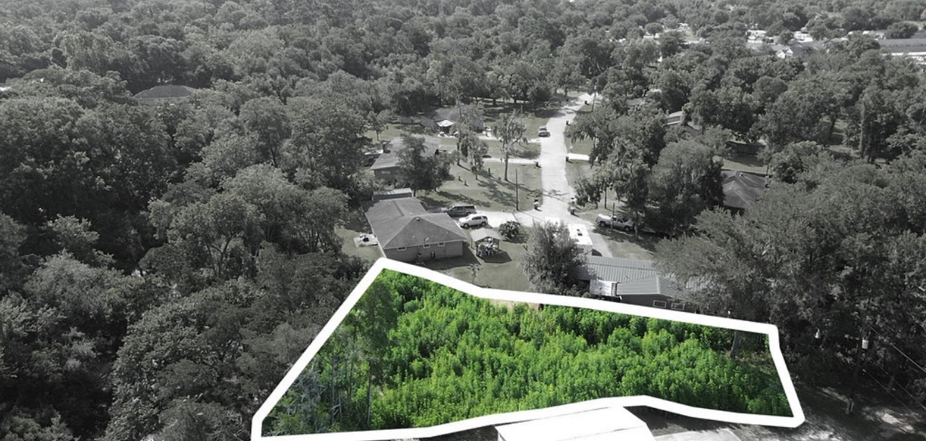 9230 Woodacres Dr, Hitchcock, TX 77563 9230 Woodacres Dr, Hitchcock, TX 77563