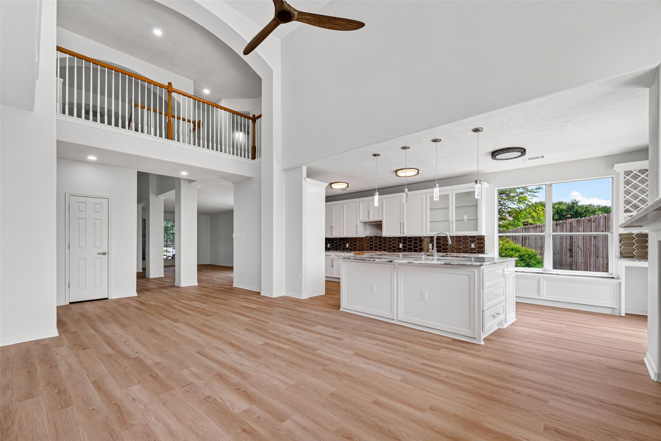 2210 Laurel River Bend, Houston, TX 77014