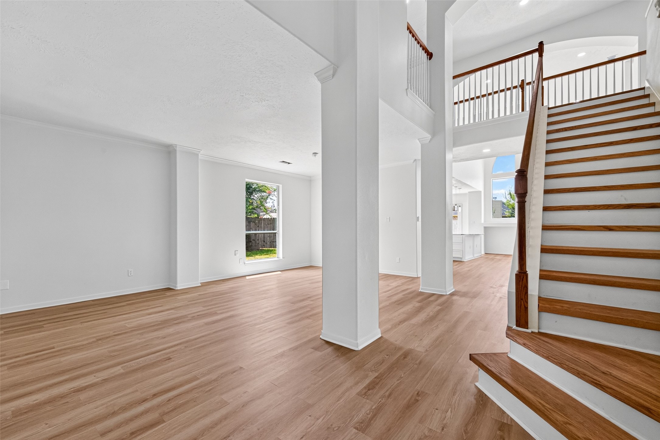 2210 Laurel River Bend, Houston, TX 77014