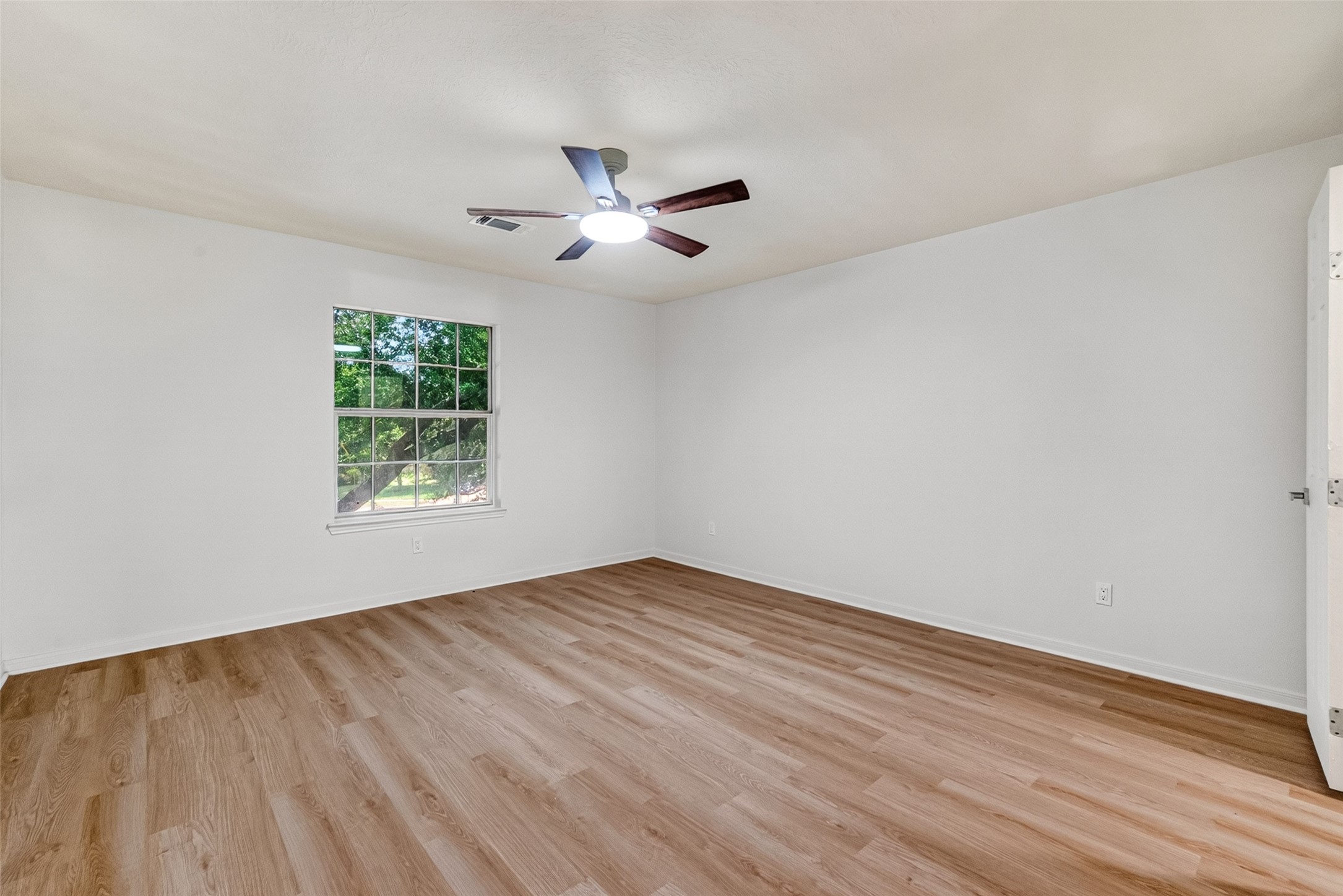 2210 Laurel River Bend, Houston, TX 77014