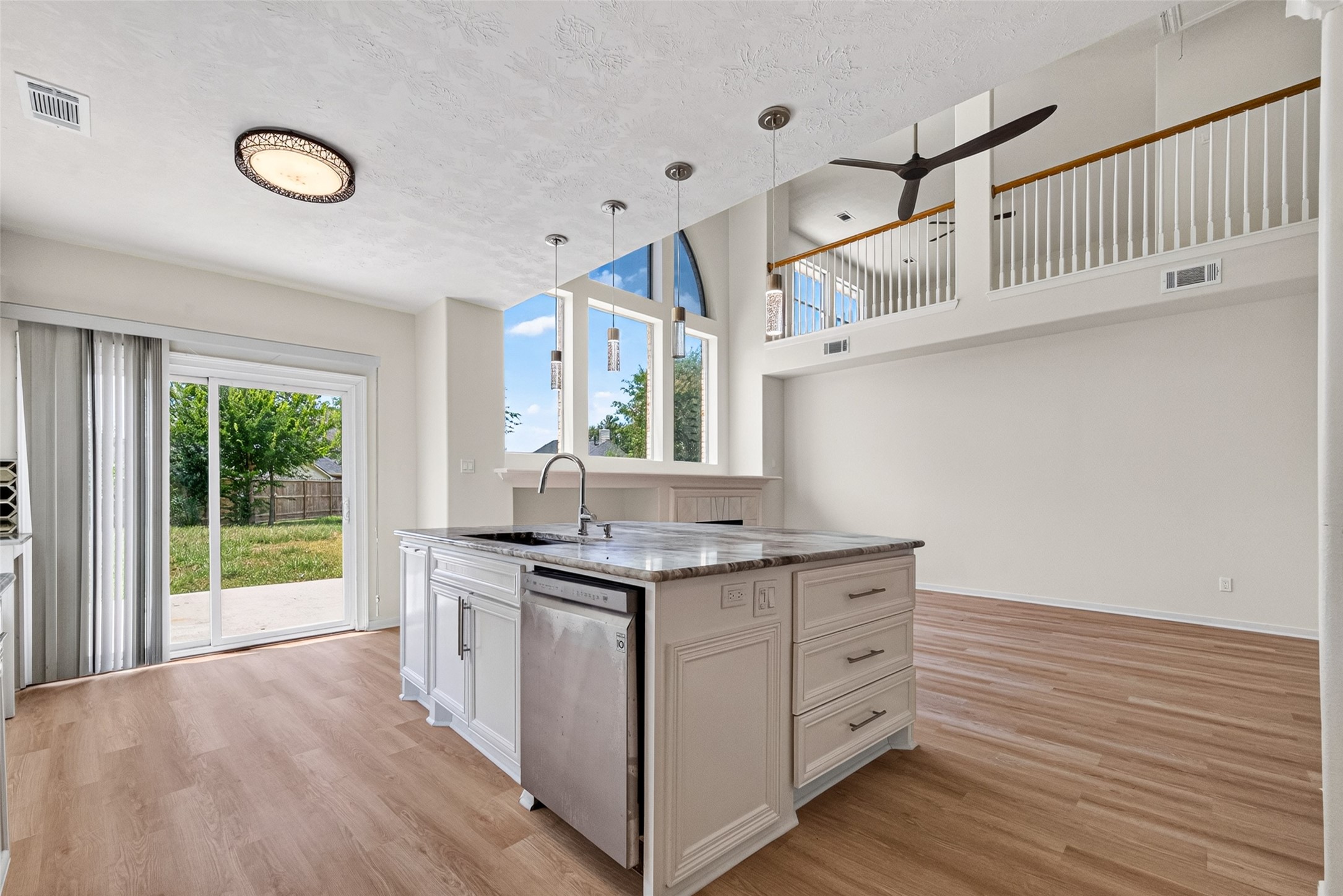 2210 Laurel River Bend, Houston, TX 77014