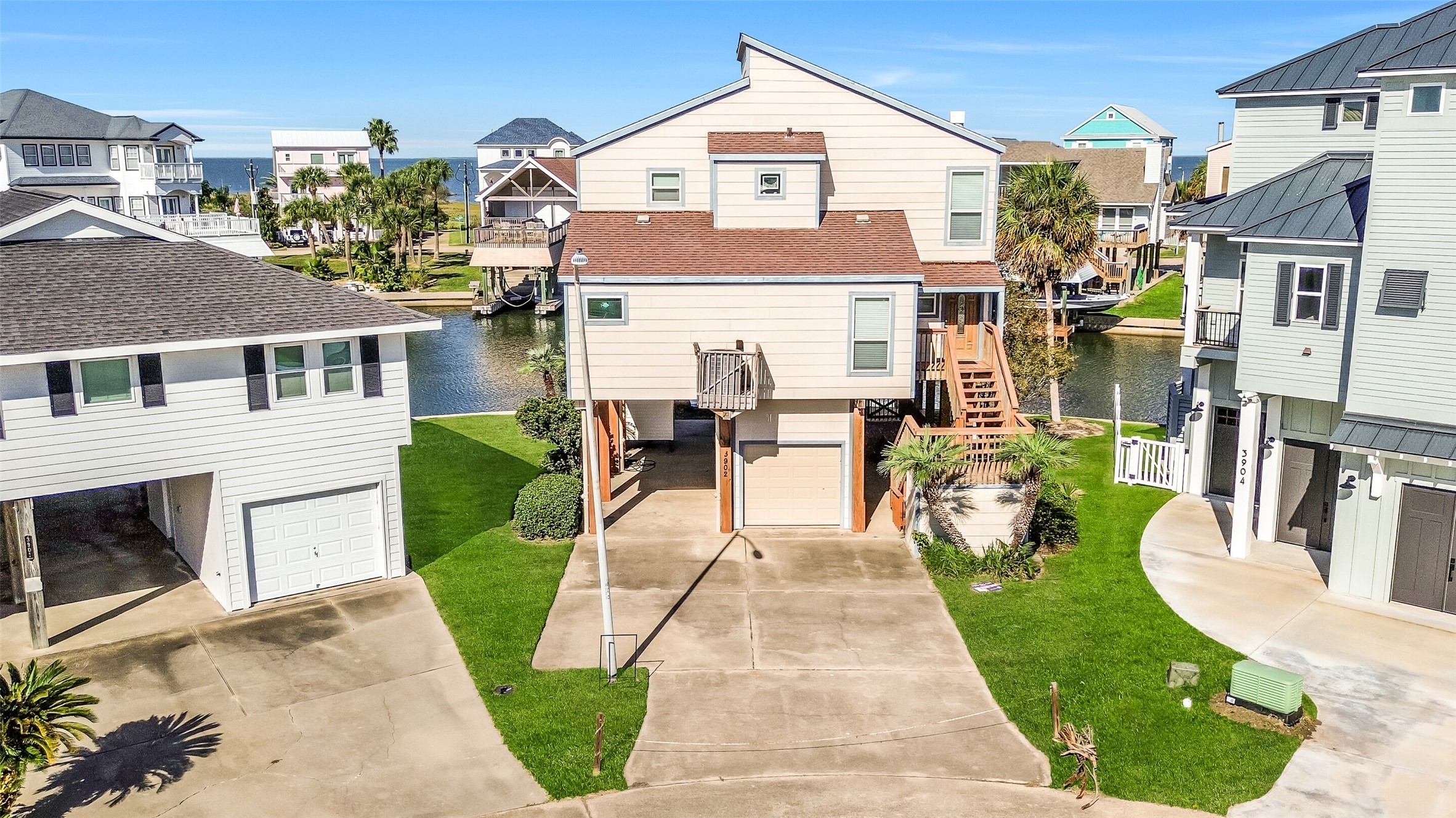 3902 Island Court, Galveston, TX 77554 3902 Island Court, Galveston, TX 77554