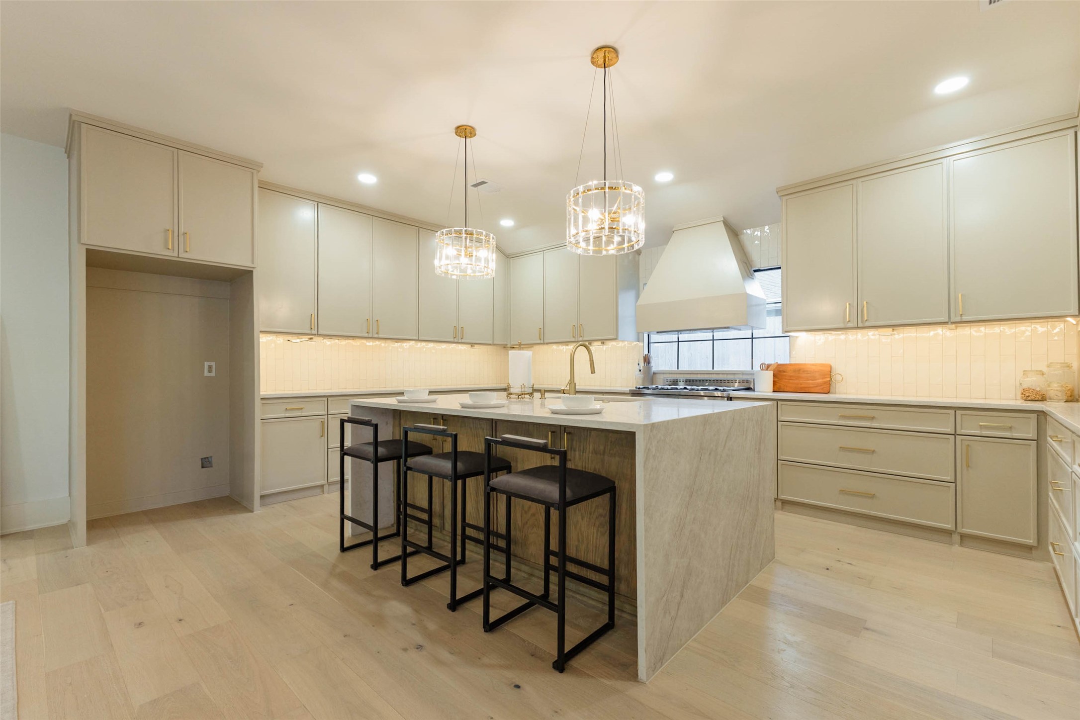 9910 Briarwild Lane, Houston, TX 77080