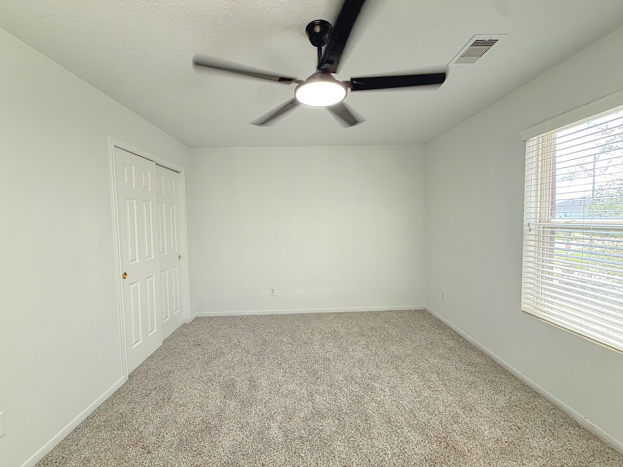 7902 Sesame Street, Baytown, TX 77521