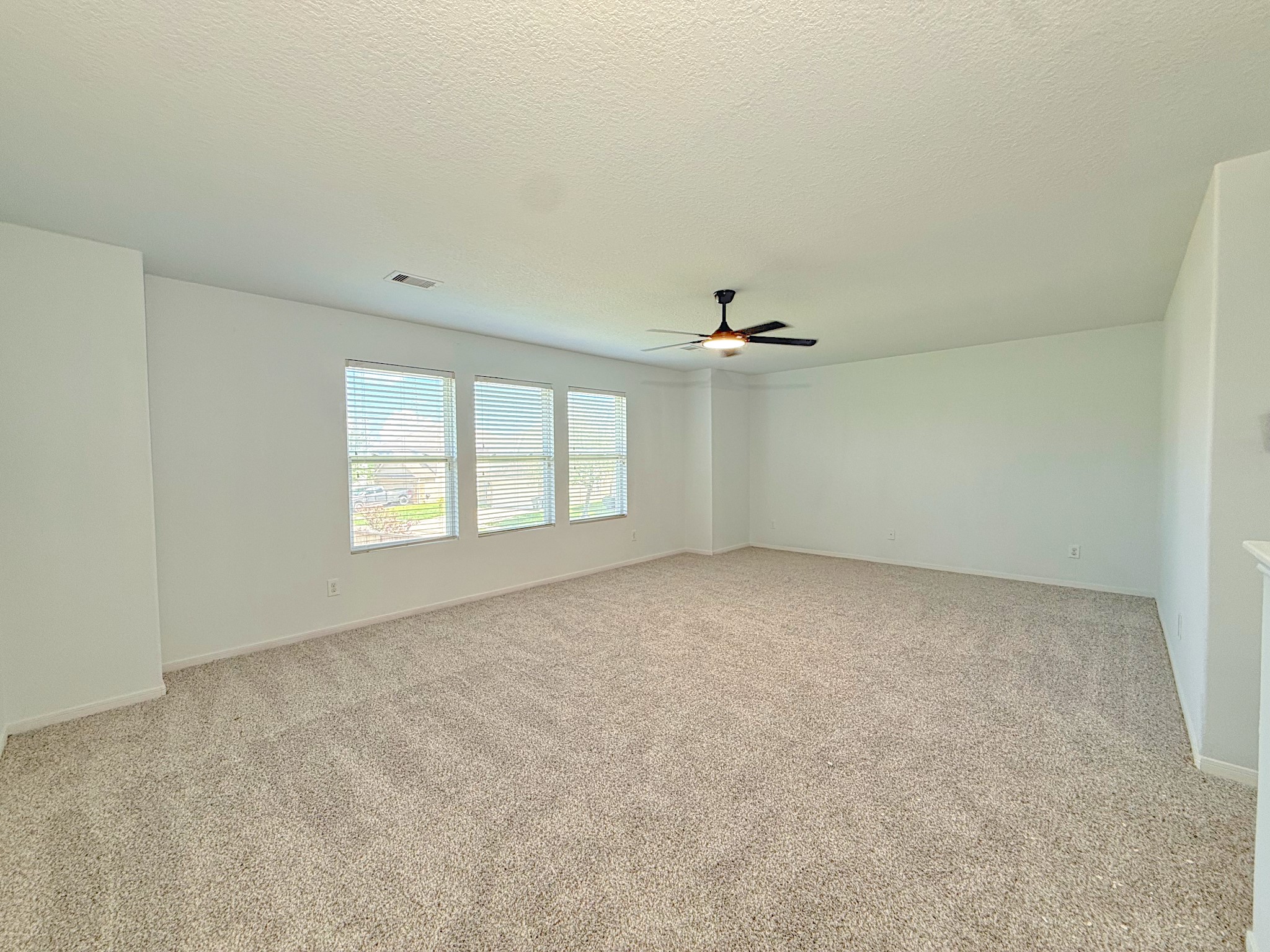 7902 Sesame Street, Baytown, TX 77521