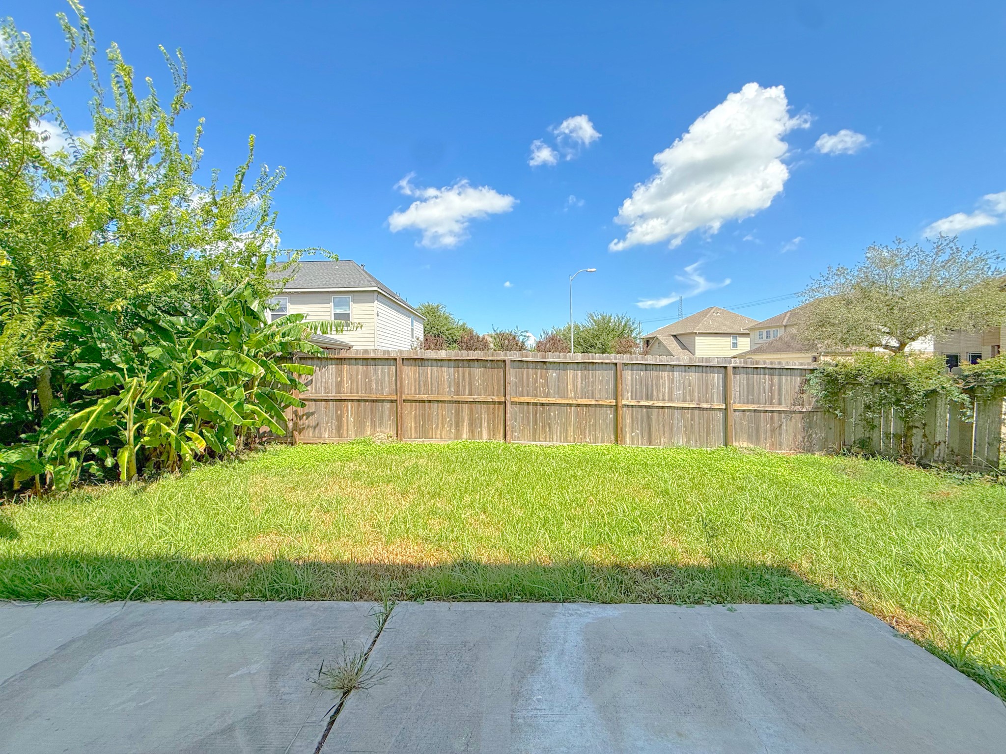 7902 Sesame Street, Baytown, TX 77521