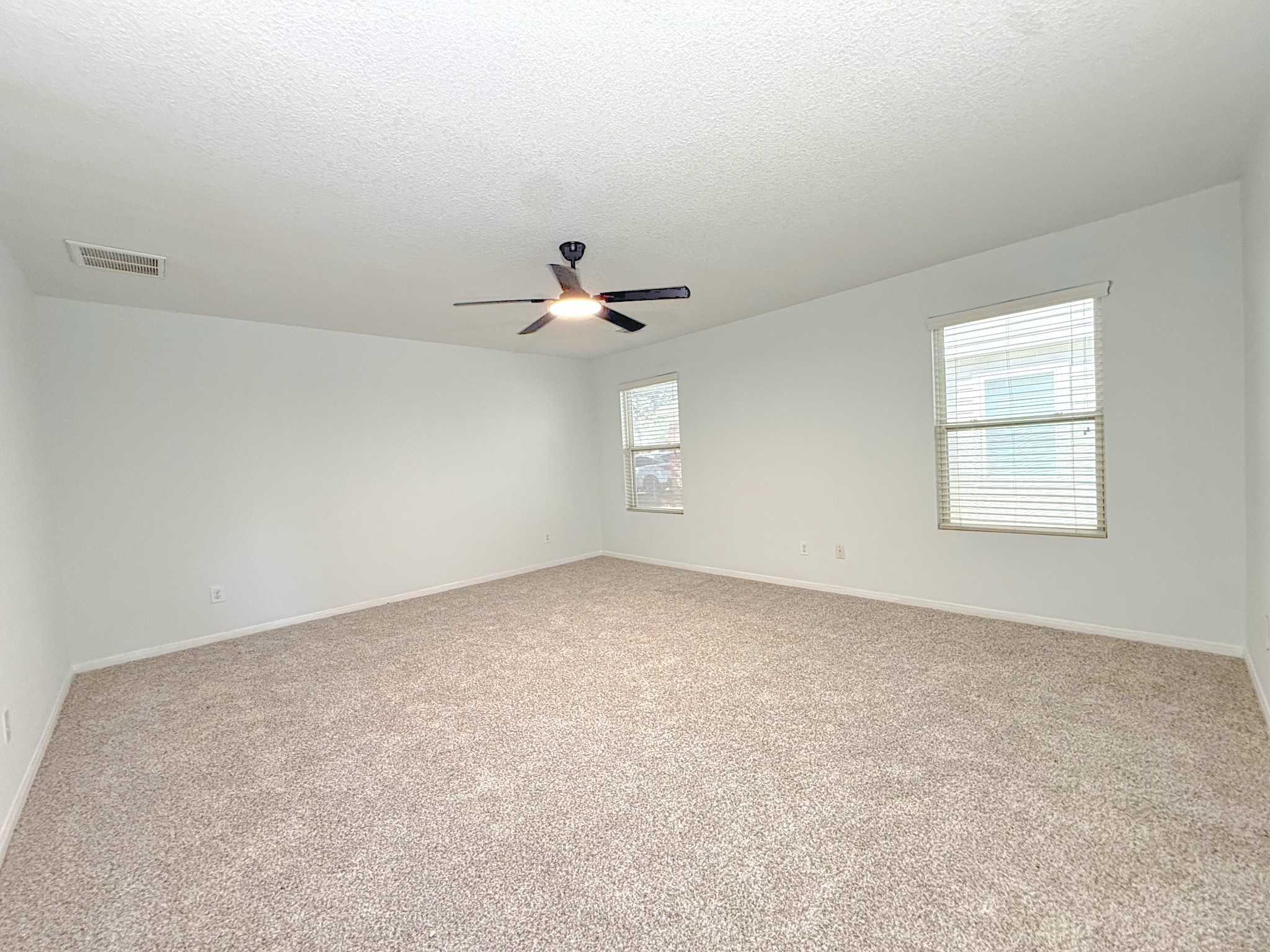 7902 Sesame Street, Baytown, TX 77521
