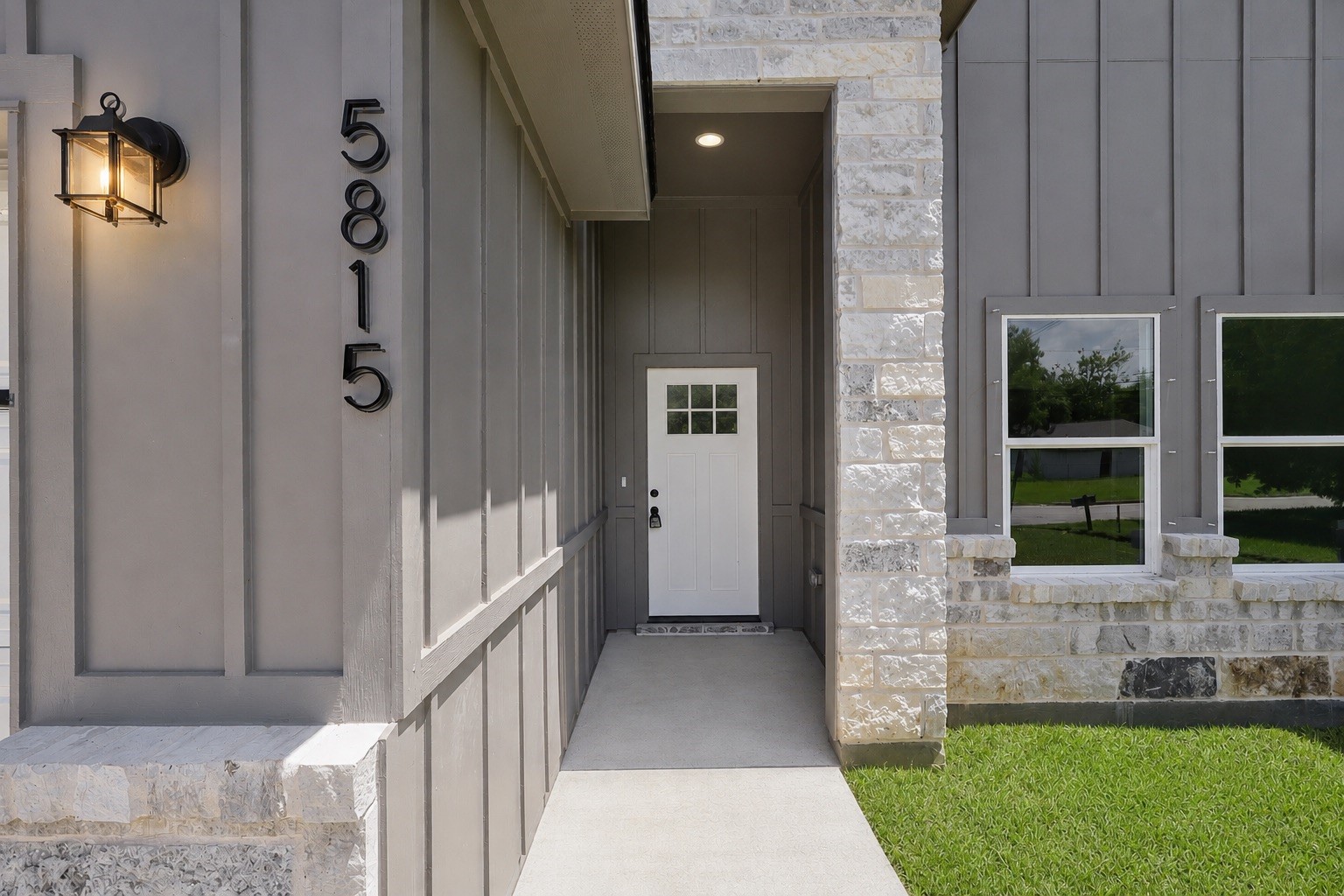 Welcome to 5815 Main Entrance